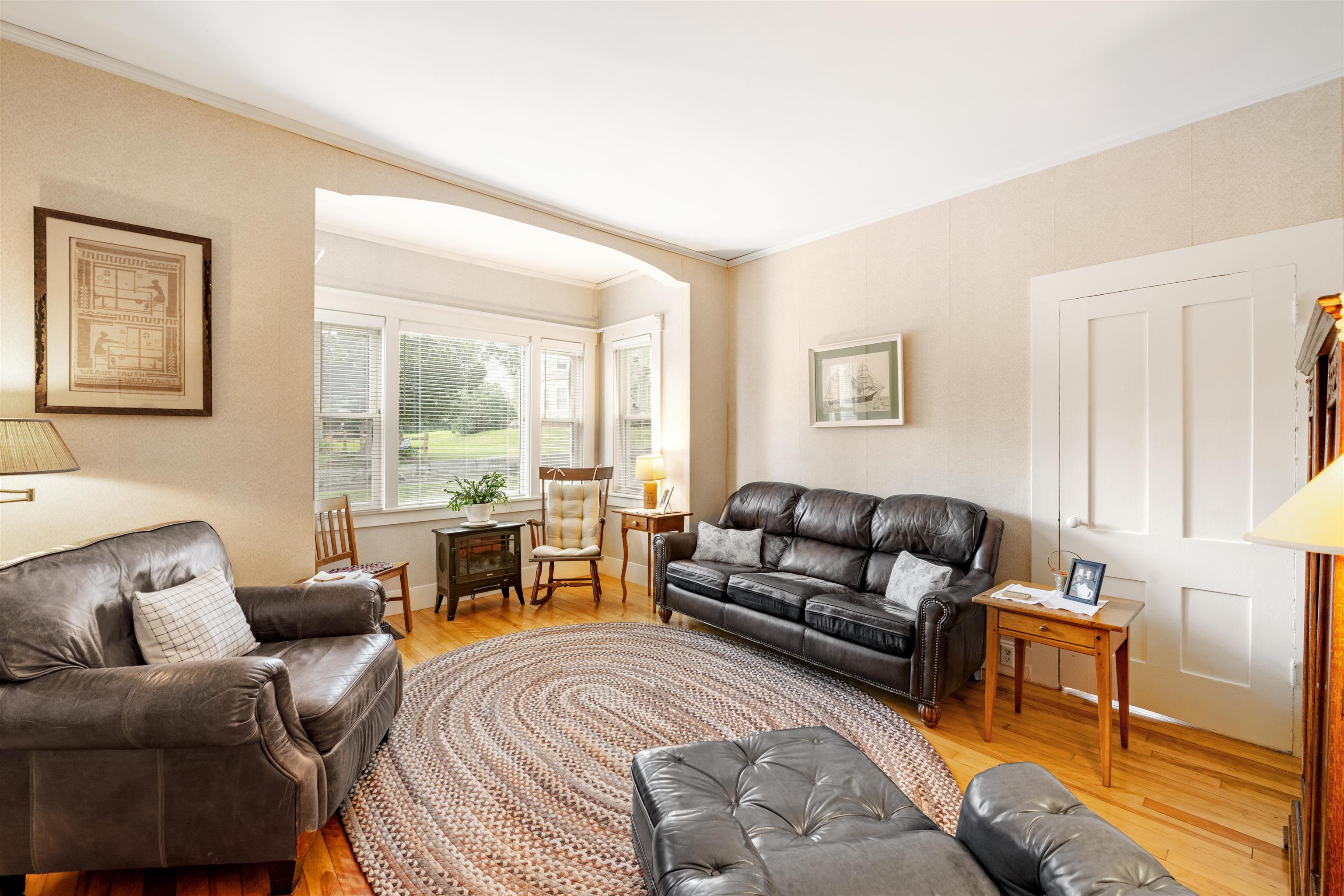 47 Middle St, Lancaster, NH 03584