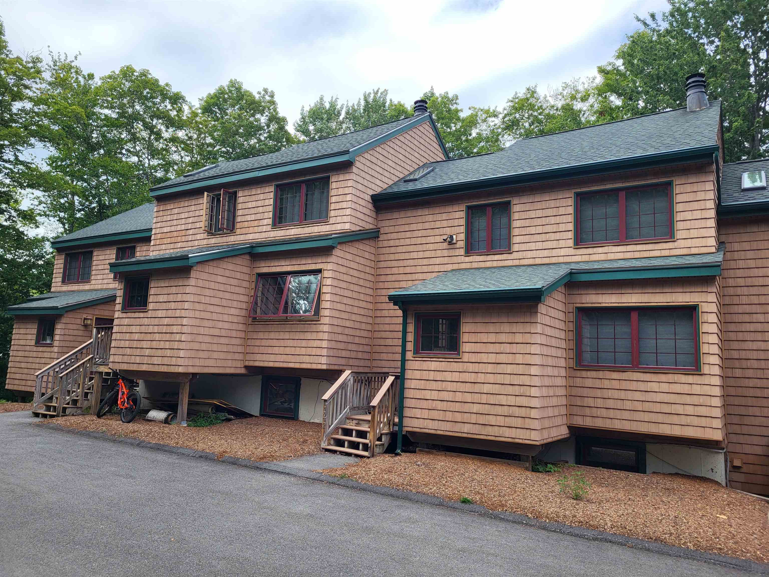 12 Kernwood Dr #2, Lincoln, NH 03251