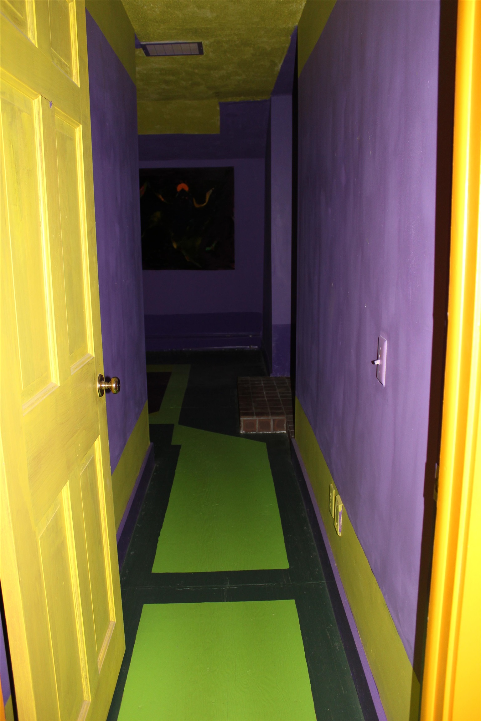 Hallway to third bedroom