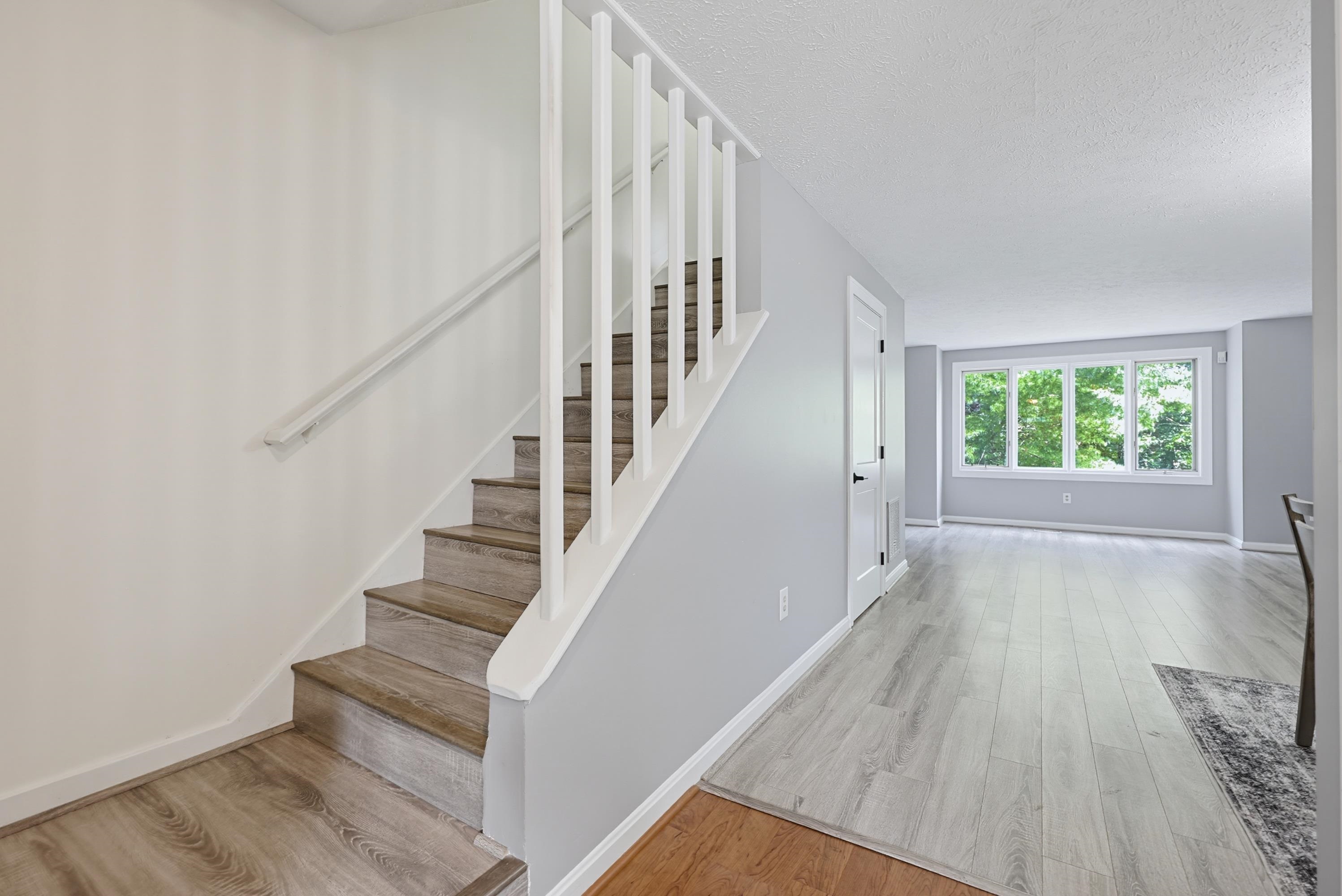 3rd image of 28 Swift Ln, Merrimack, NH 03054 | MLS# 5106890