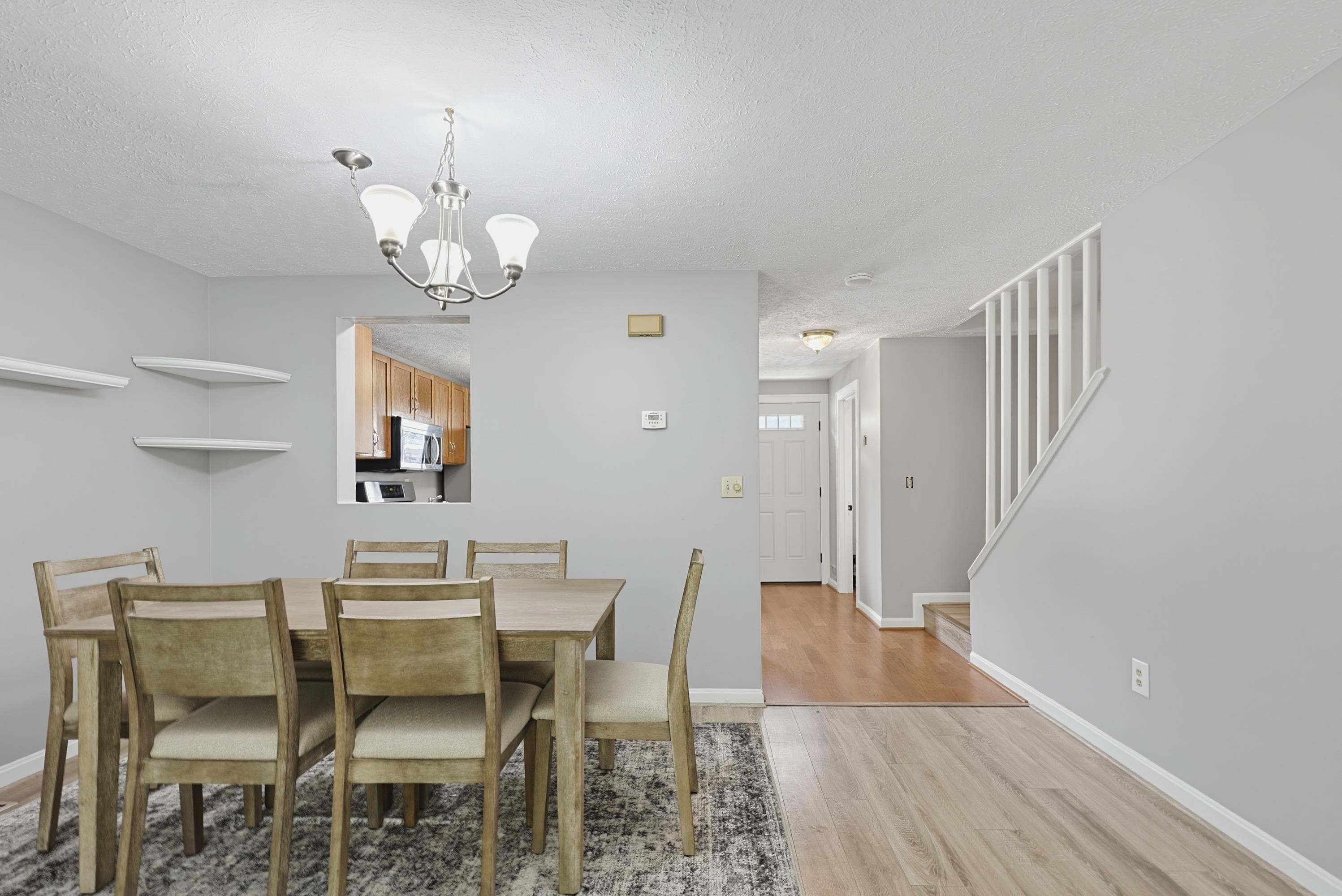 28 Swift Ln, Merrimack, NH 03054
