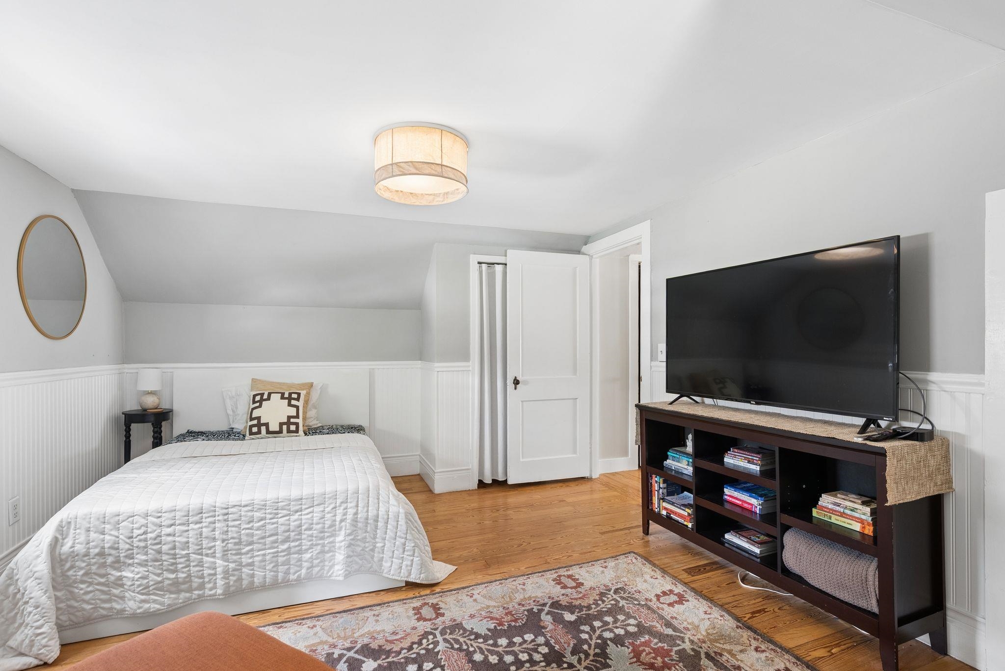 1384 Islington St, Portsmouth, NH 03801