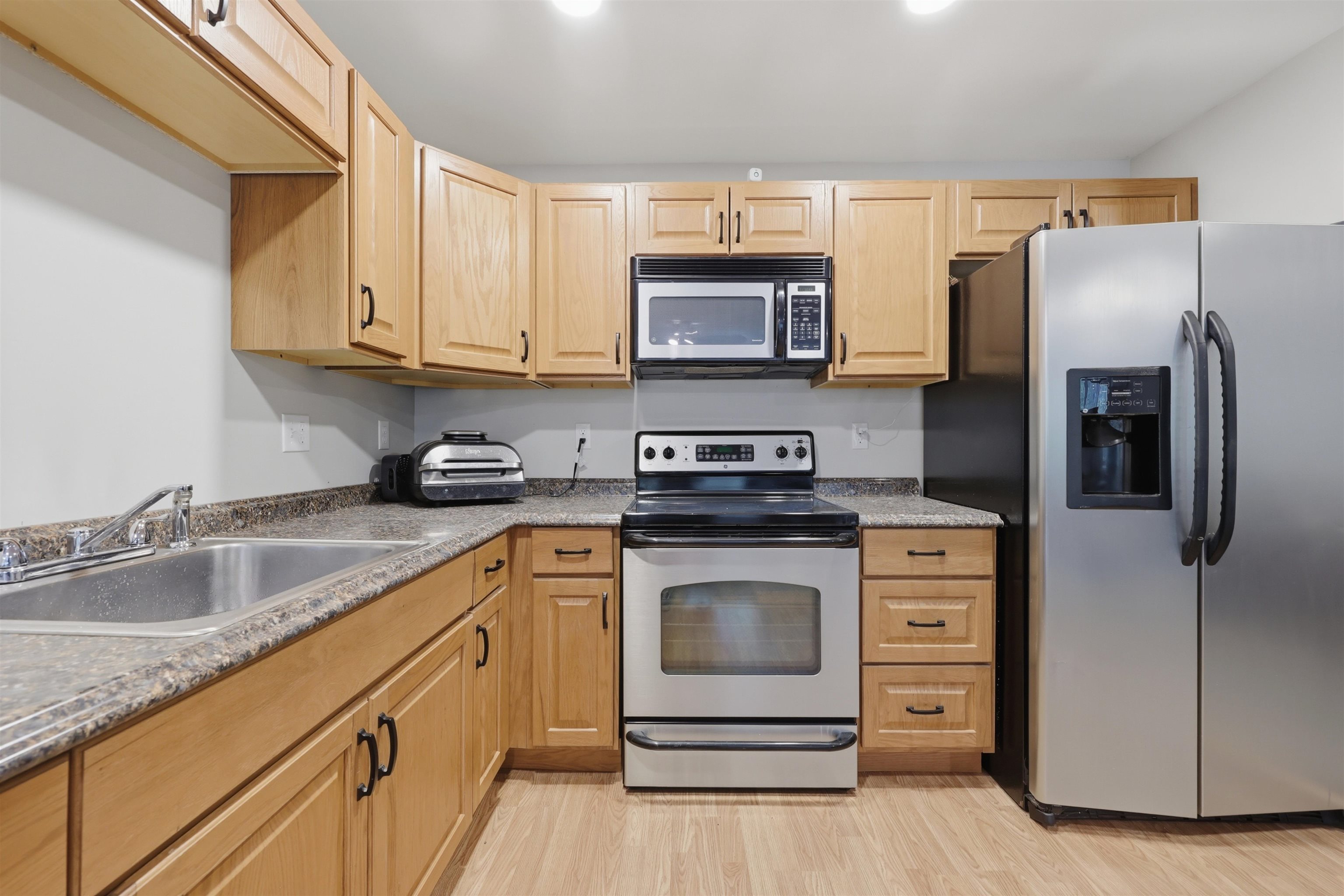 149 Sleepy Hollow Rd, Wakefield, NH 03830