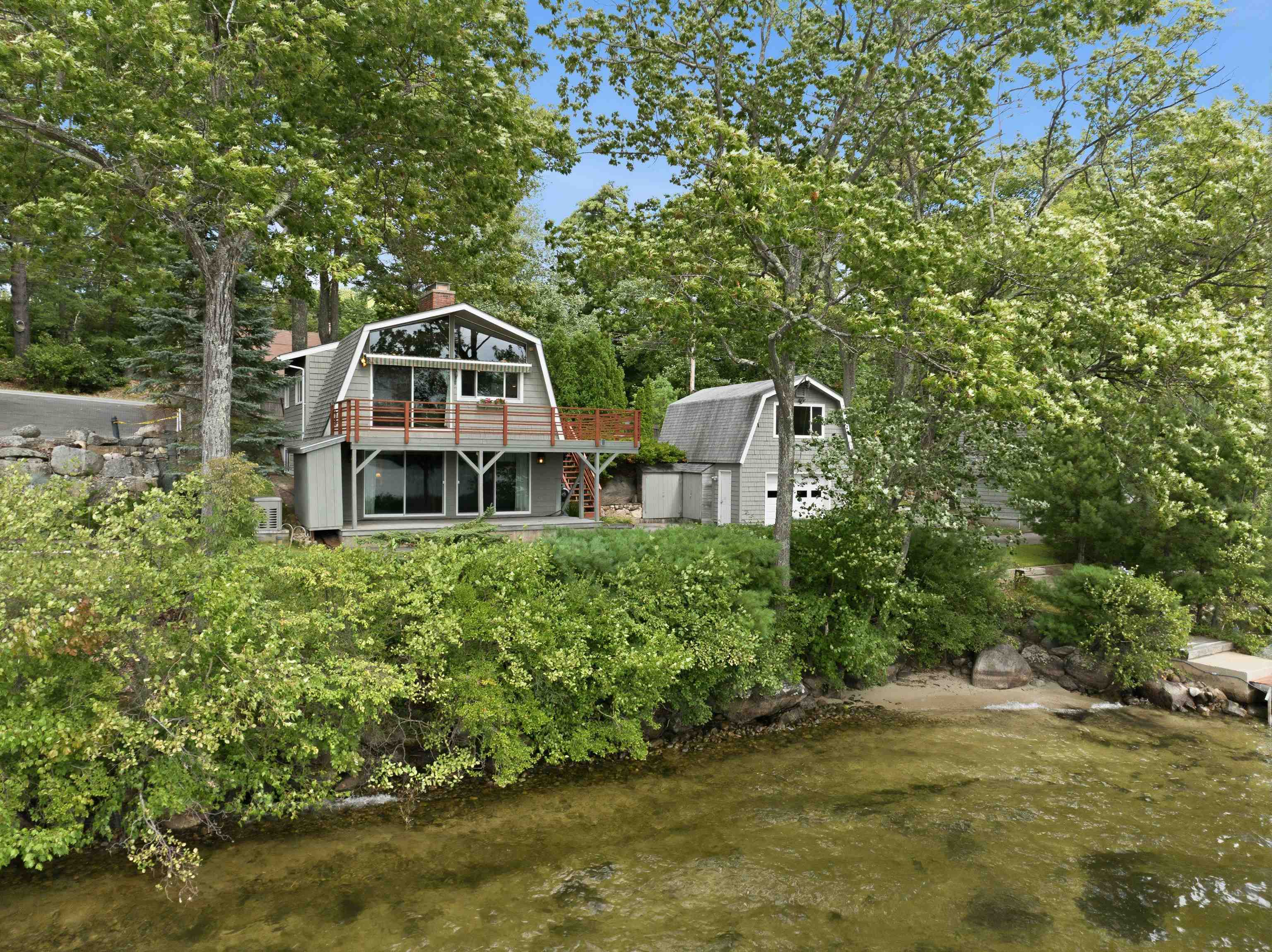308 Governor Wentworth Hw, Tuftonboro, NH 03853