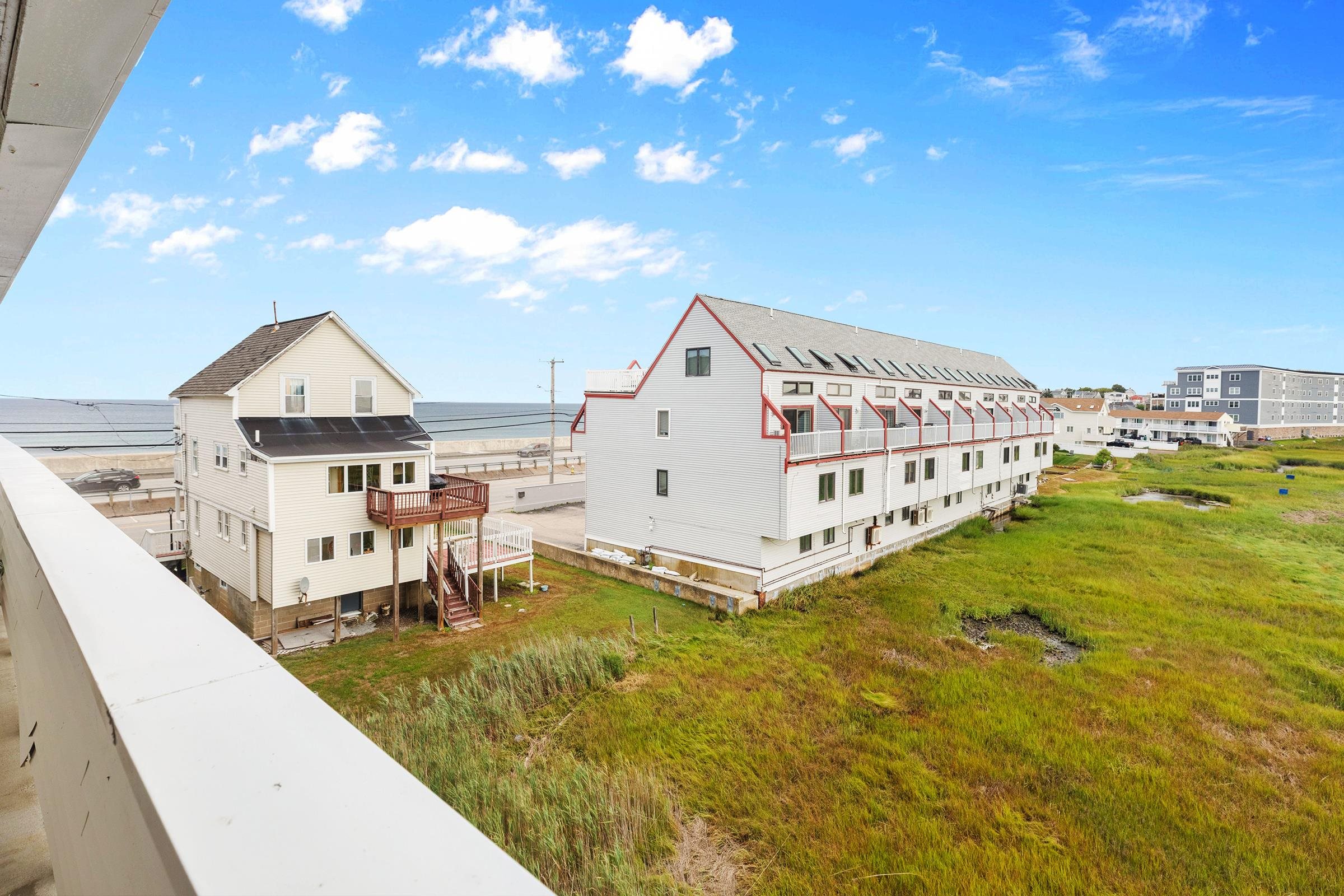 567 Ocean Blvd #205, Hampton, NH 03842