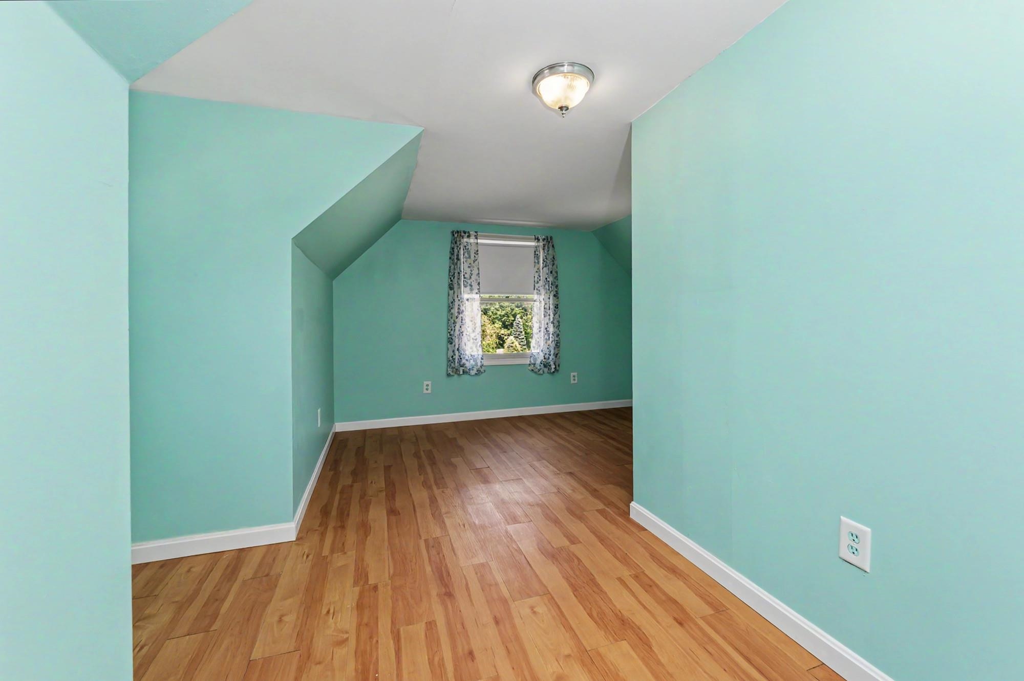 149A Flagg Rd, Rochester, NH 03839