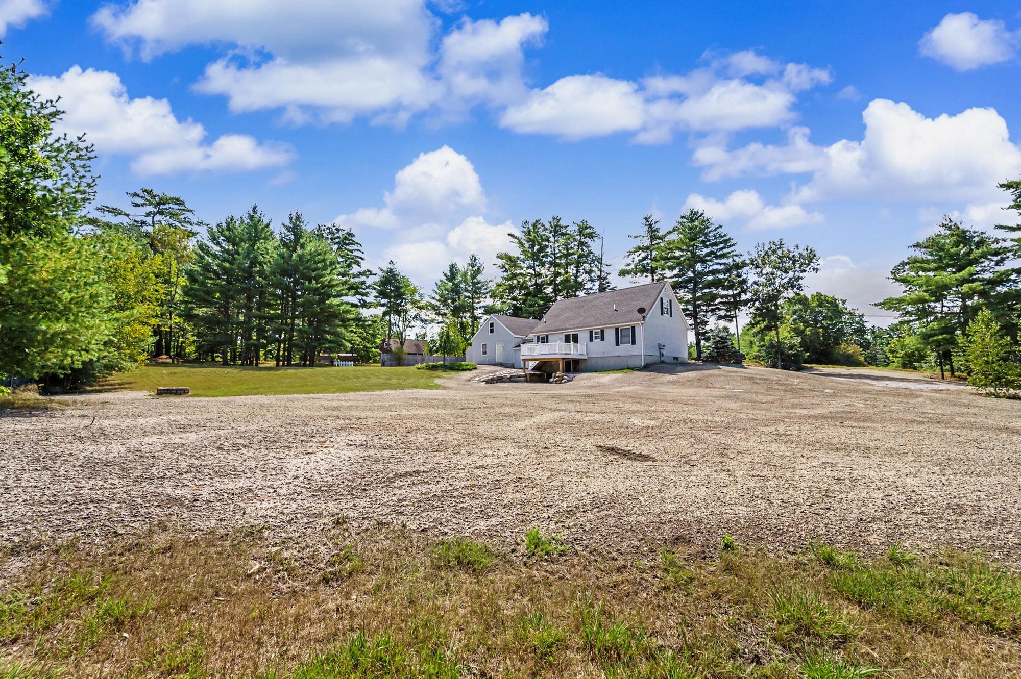 149A Flagg Rd, Rochester, NH 03839