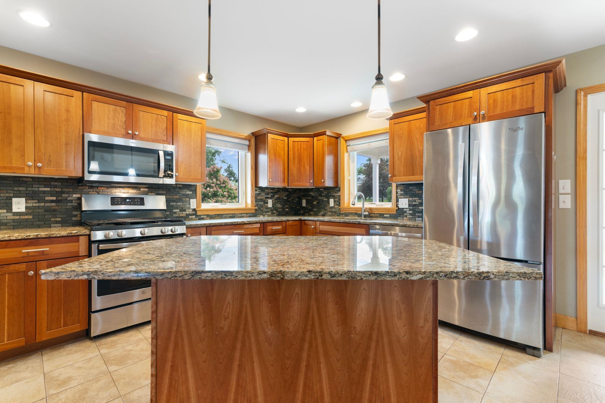 2nd image of 171 Buttonwood Dr, Brattleboro, VT 05301 | MLS# 5106916