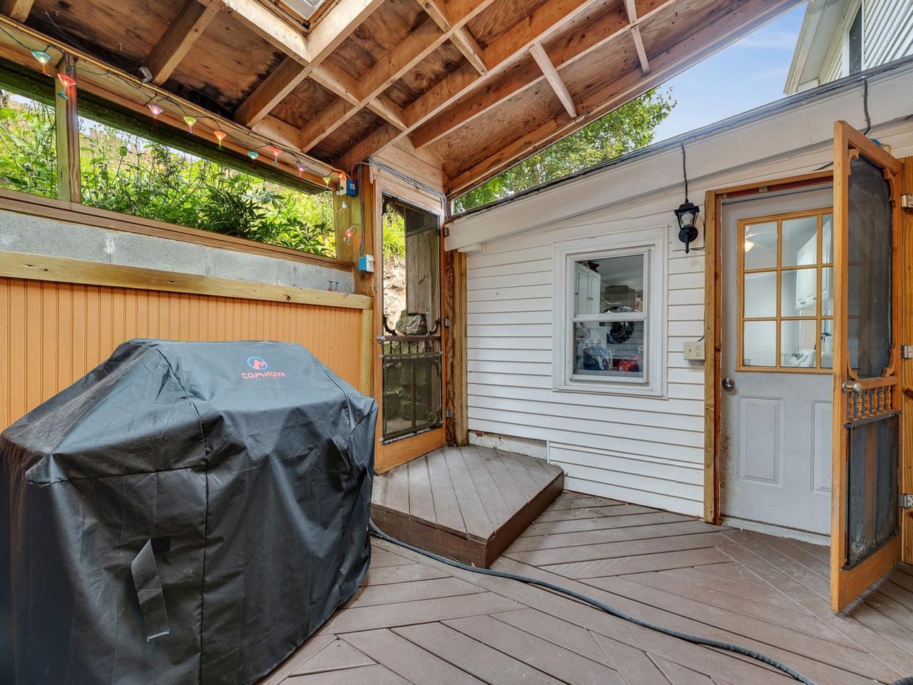 Screened Back Porch
