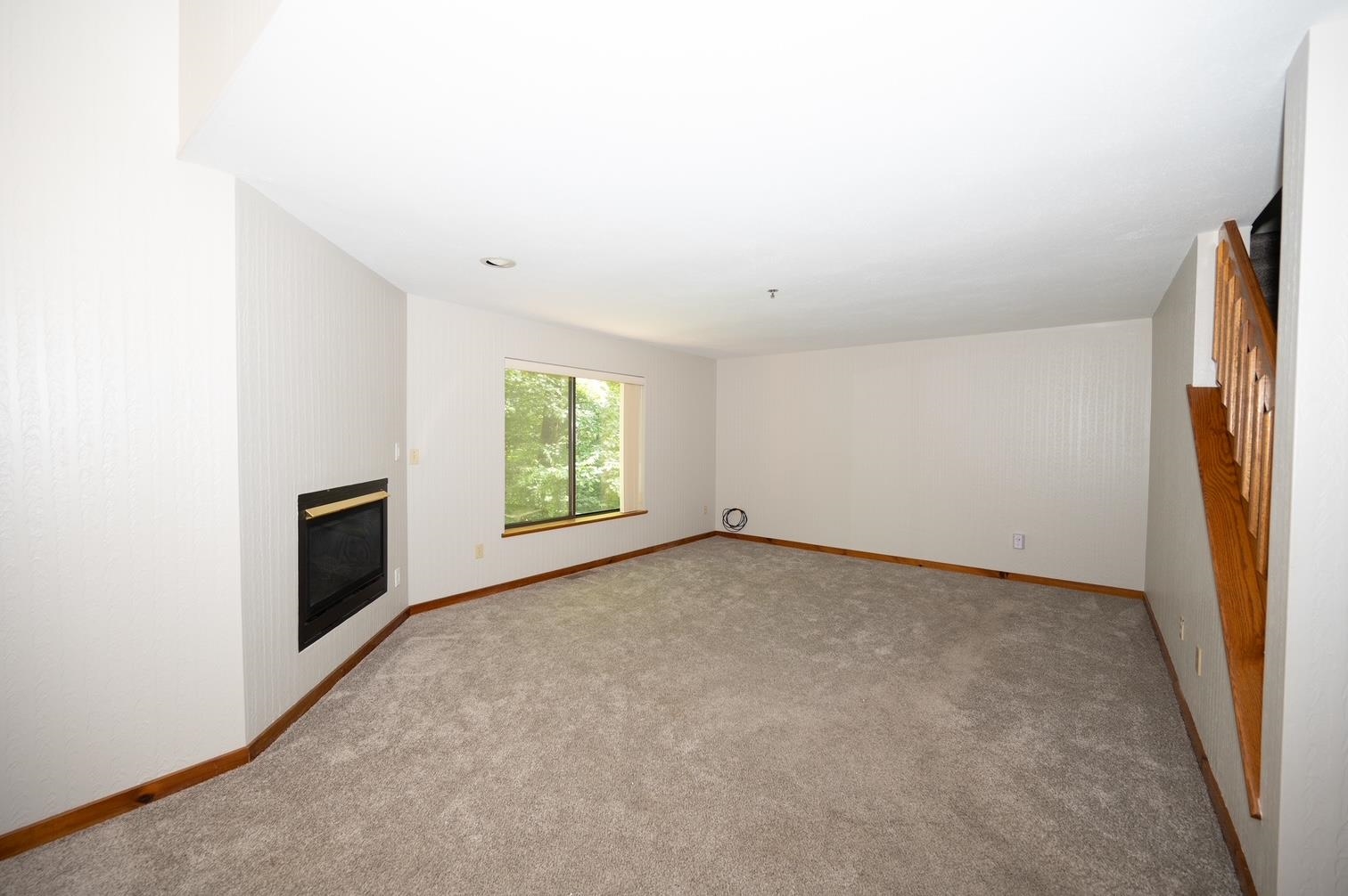Photo 6 of 23