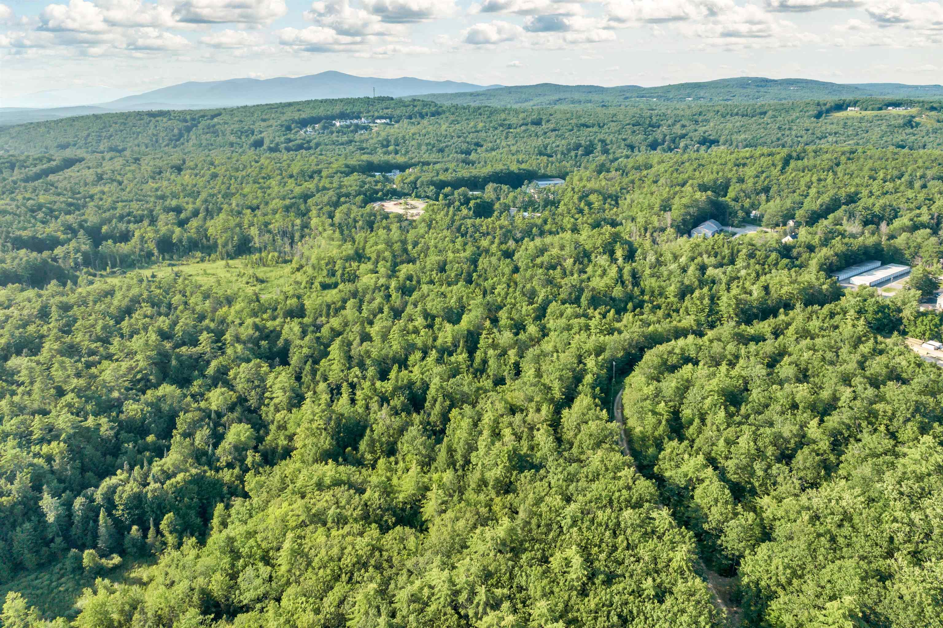 290 Pine Hill Rd, Wolfeboro, NH 03894