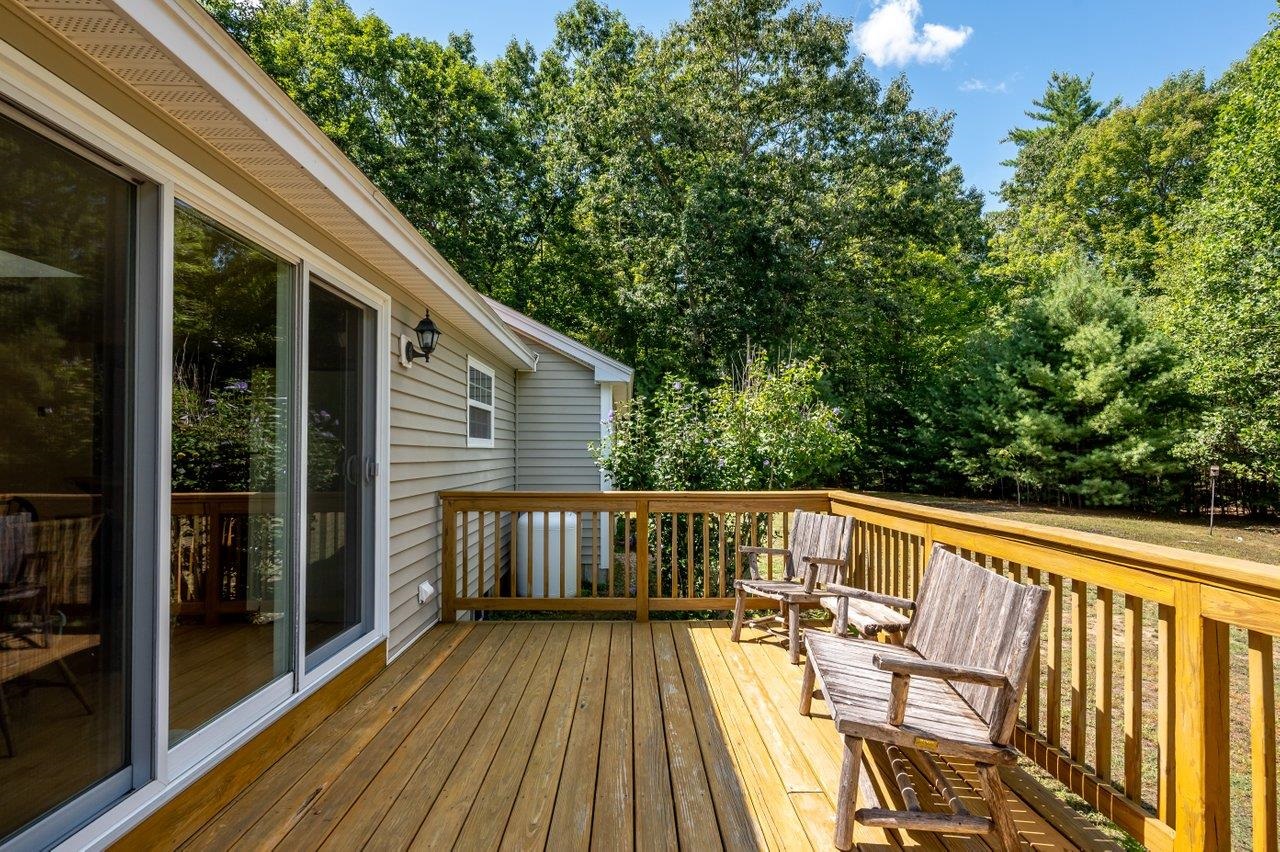 26 Chrissy Cir, Barrington, NH 03825