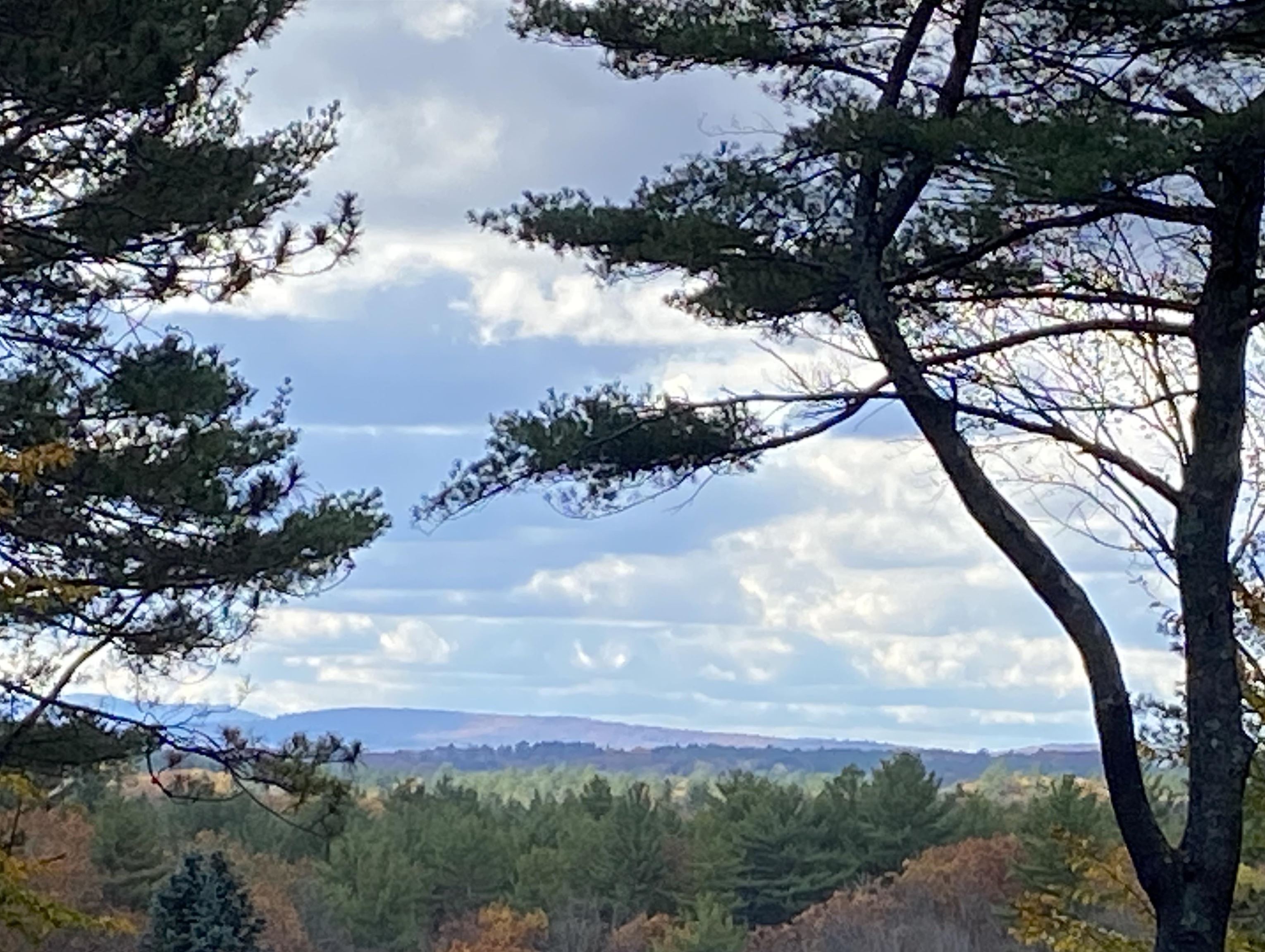 649 Jewett Rd, Hopkinton, NH 03229