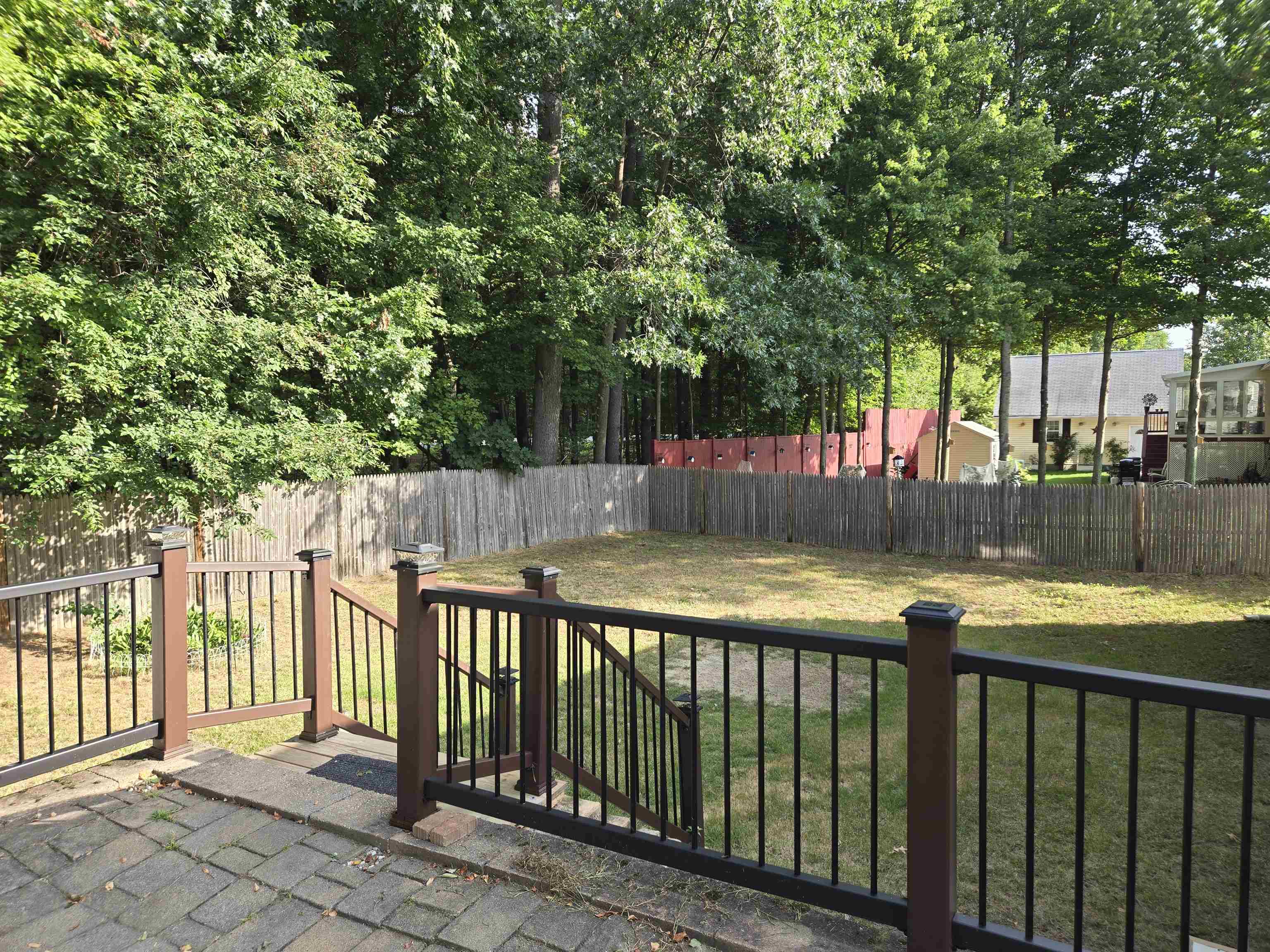 40 Cox St, Nashua, NH 03063