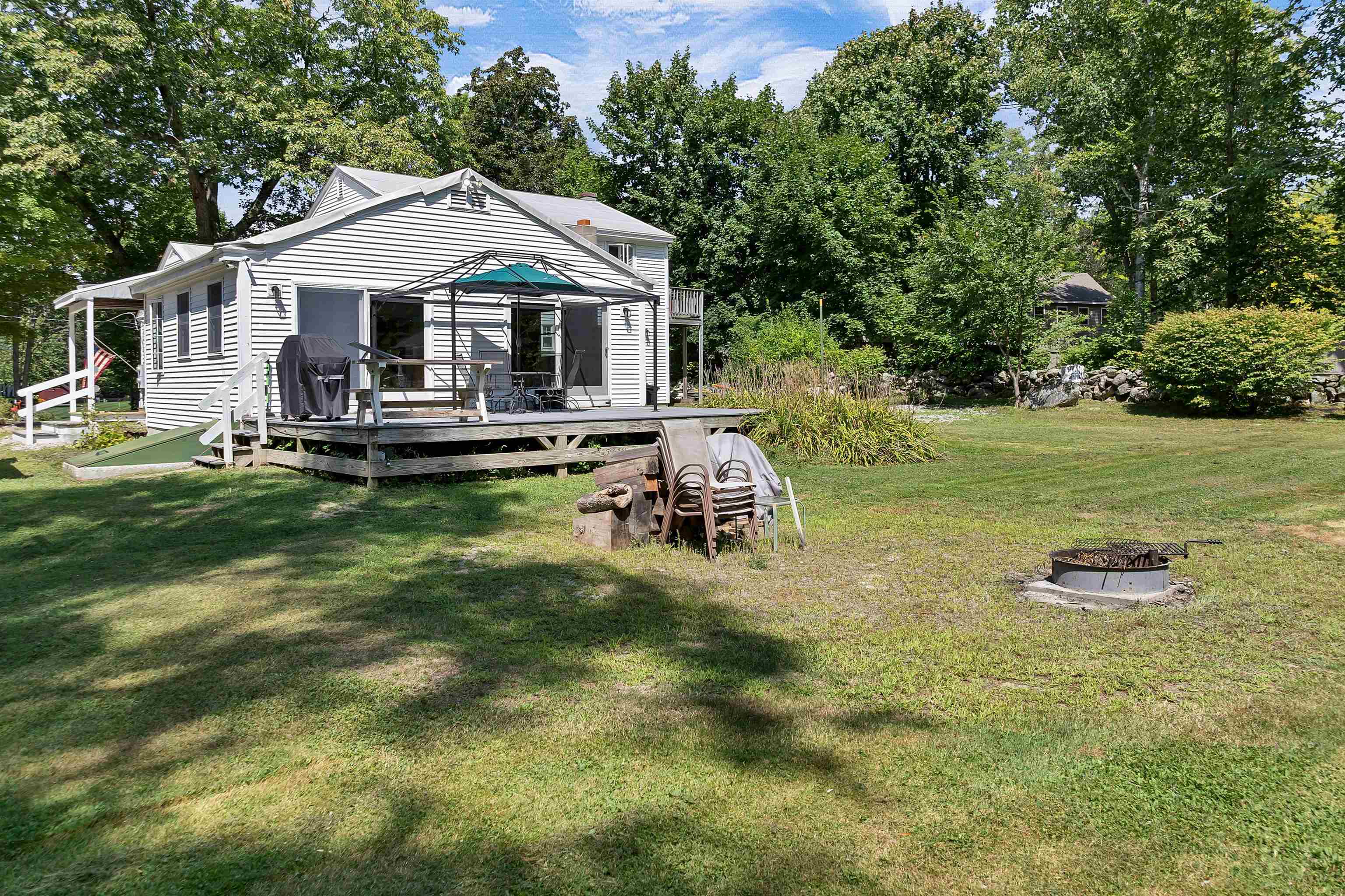2nd image of 21 Wambeck Rd, Wolfeboro, NH 03894 | MLS# 5106982