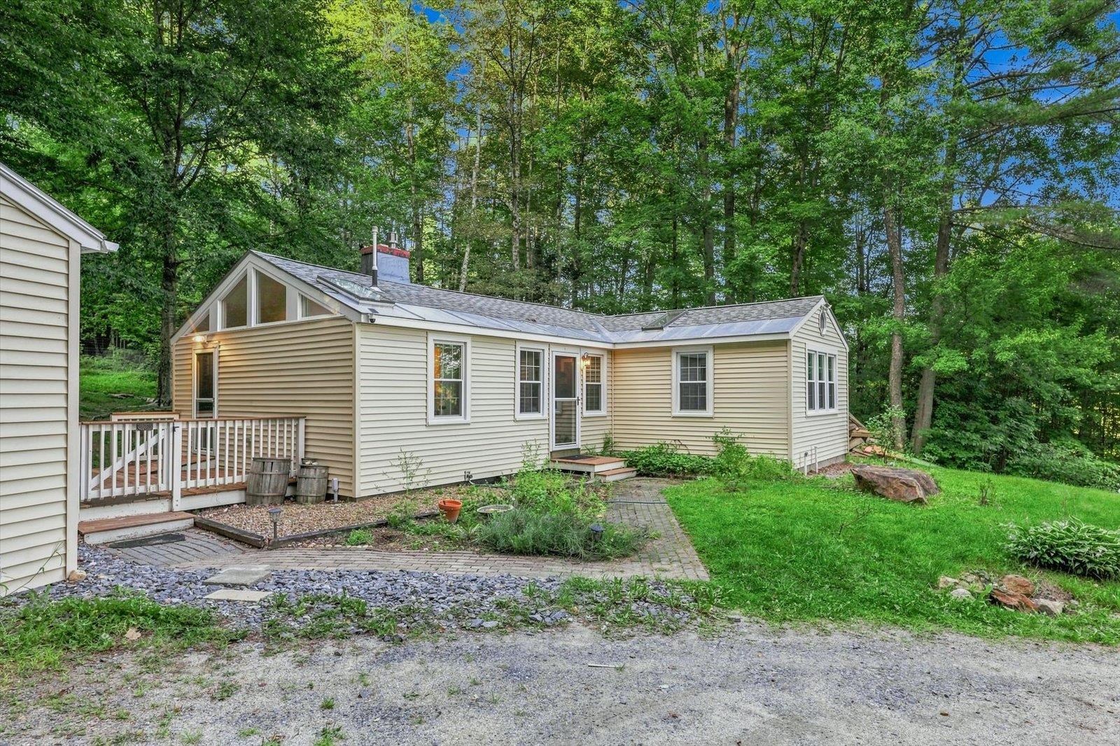 48 Cross Rd, Sullivan, NH 03457