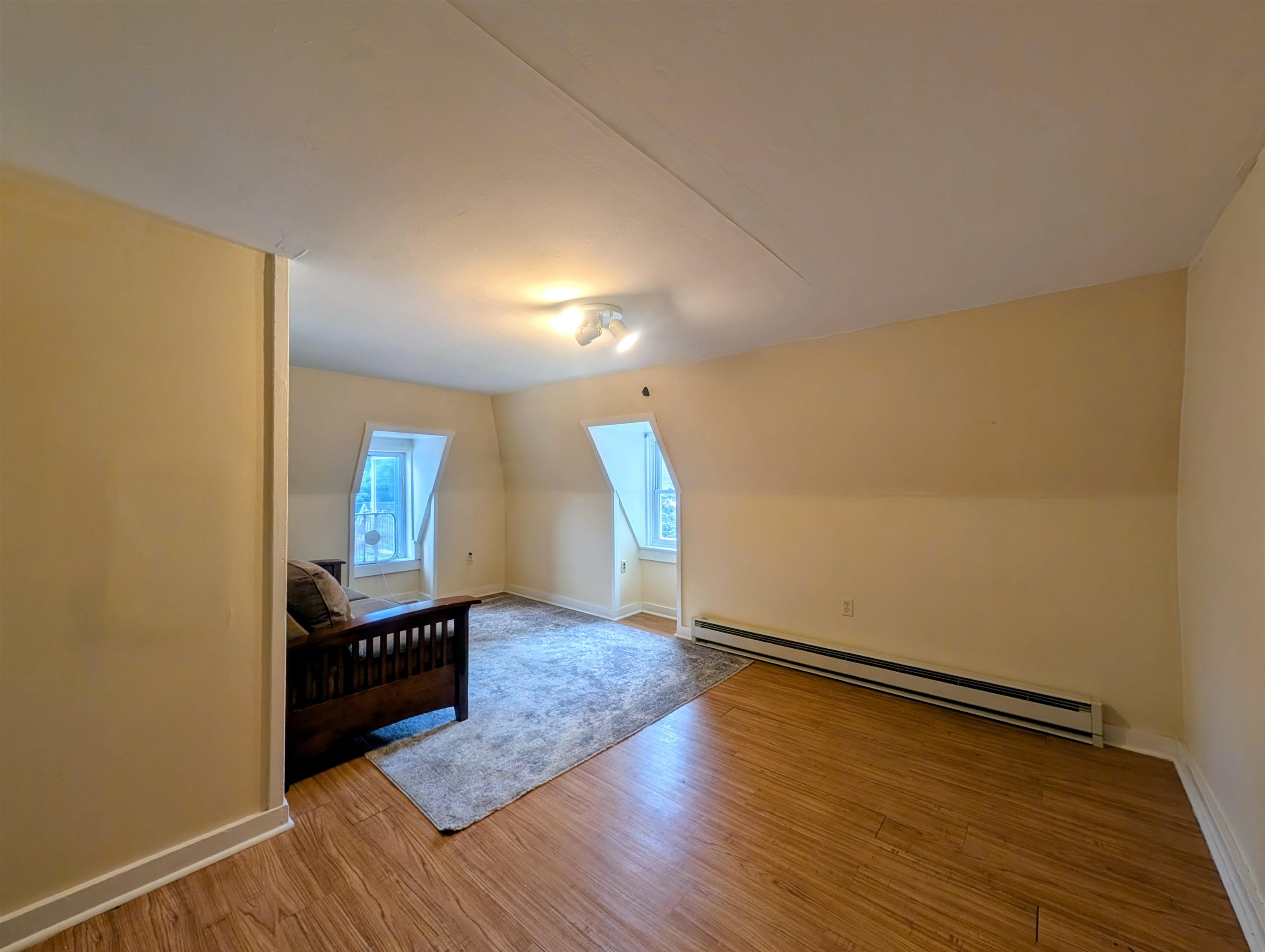 Apt #3 - Living / Family Rm 26091689