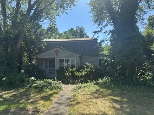 Photo 3 of 55