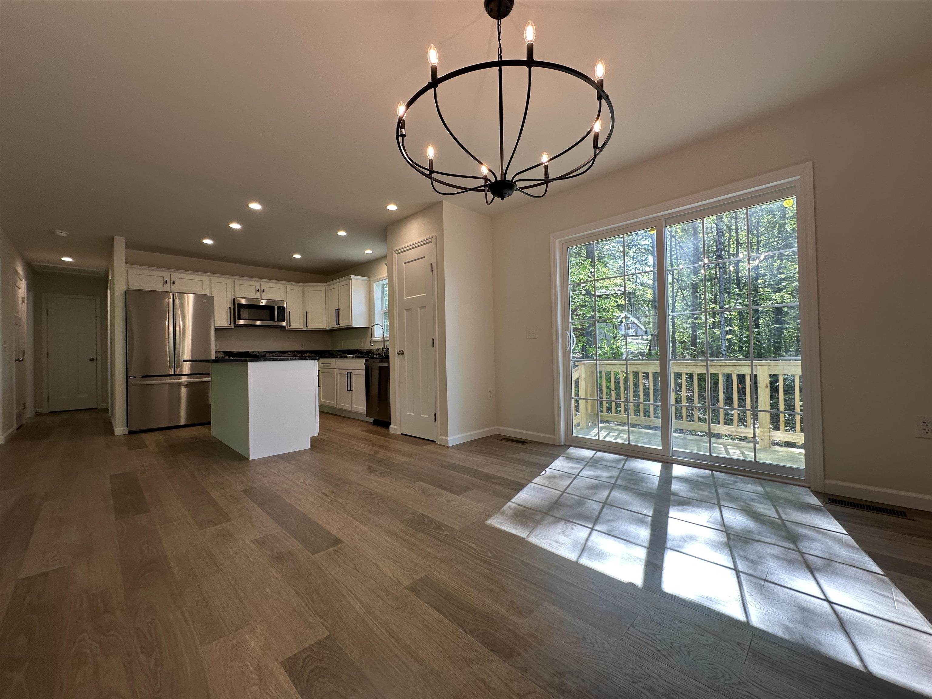Kitchen/Dining