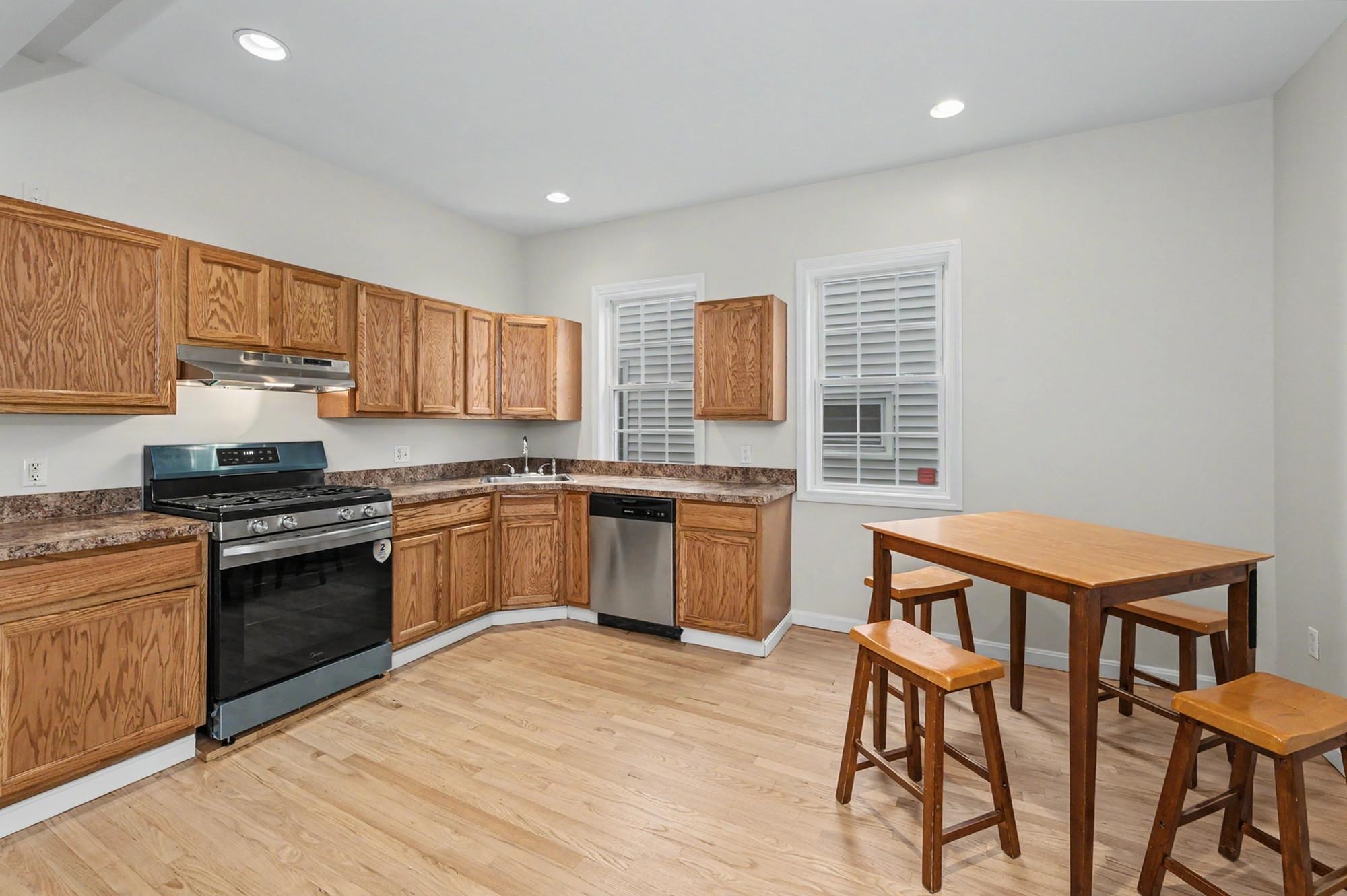 Photo 4 of Condo for sale at 55 Fourth St #57, Lowell, MA 01850 | MLS# 5107086 | Listing updated on 2026-09-13