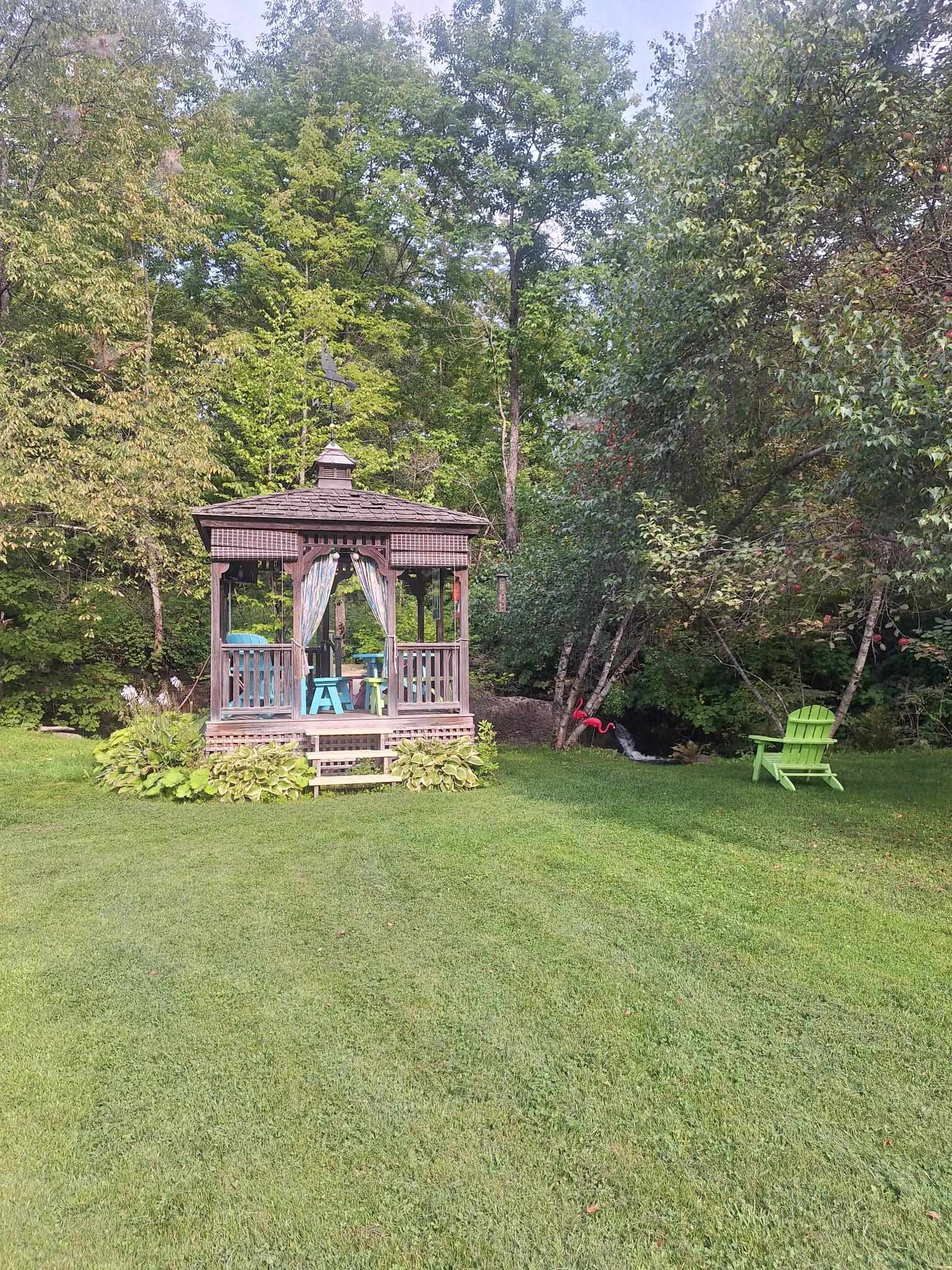  26095948