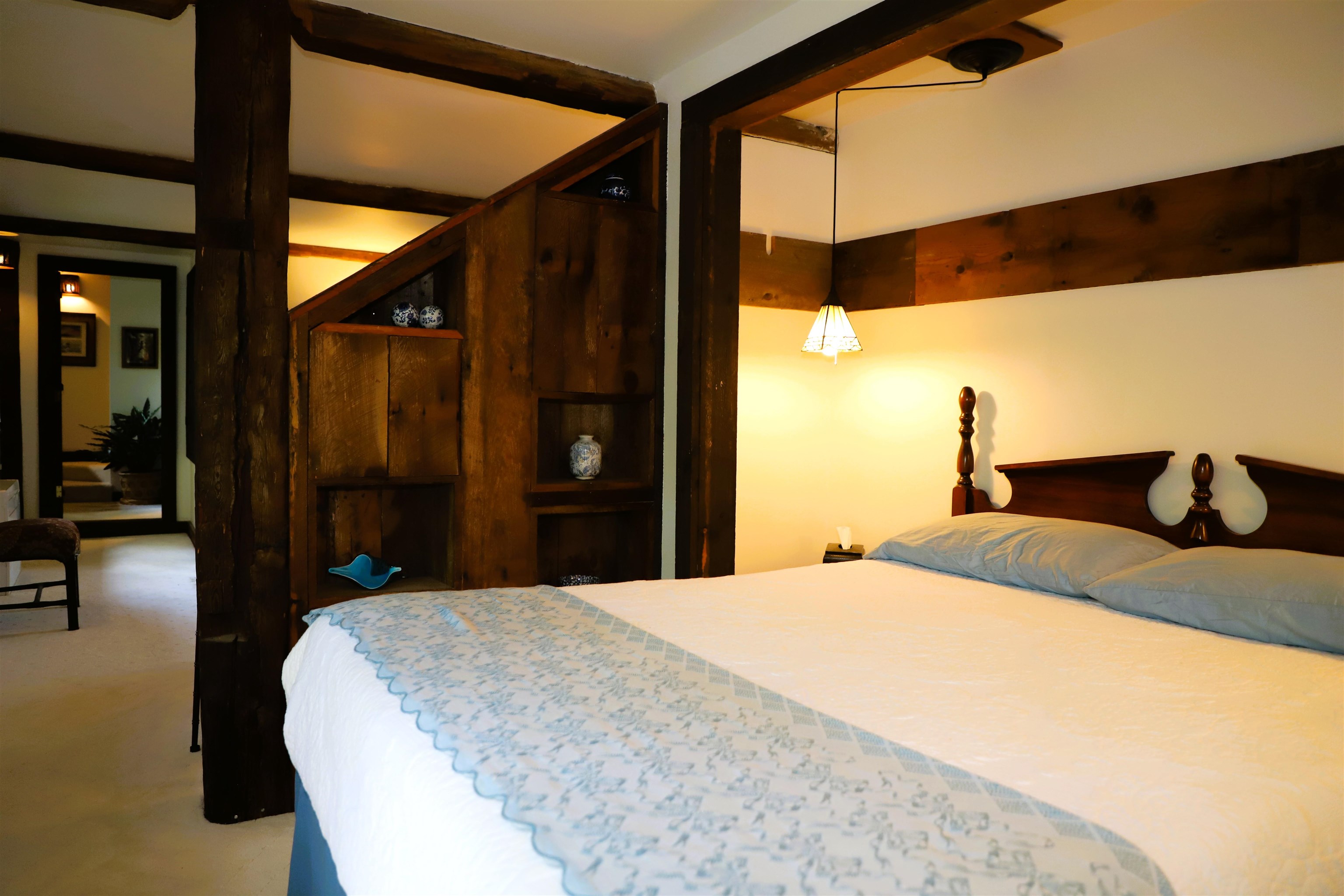 George bedroom