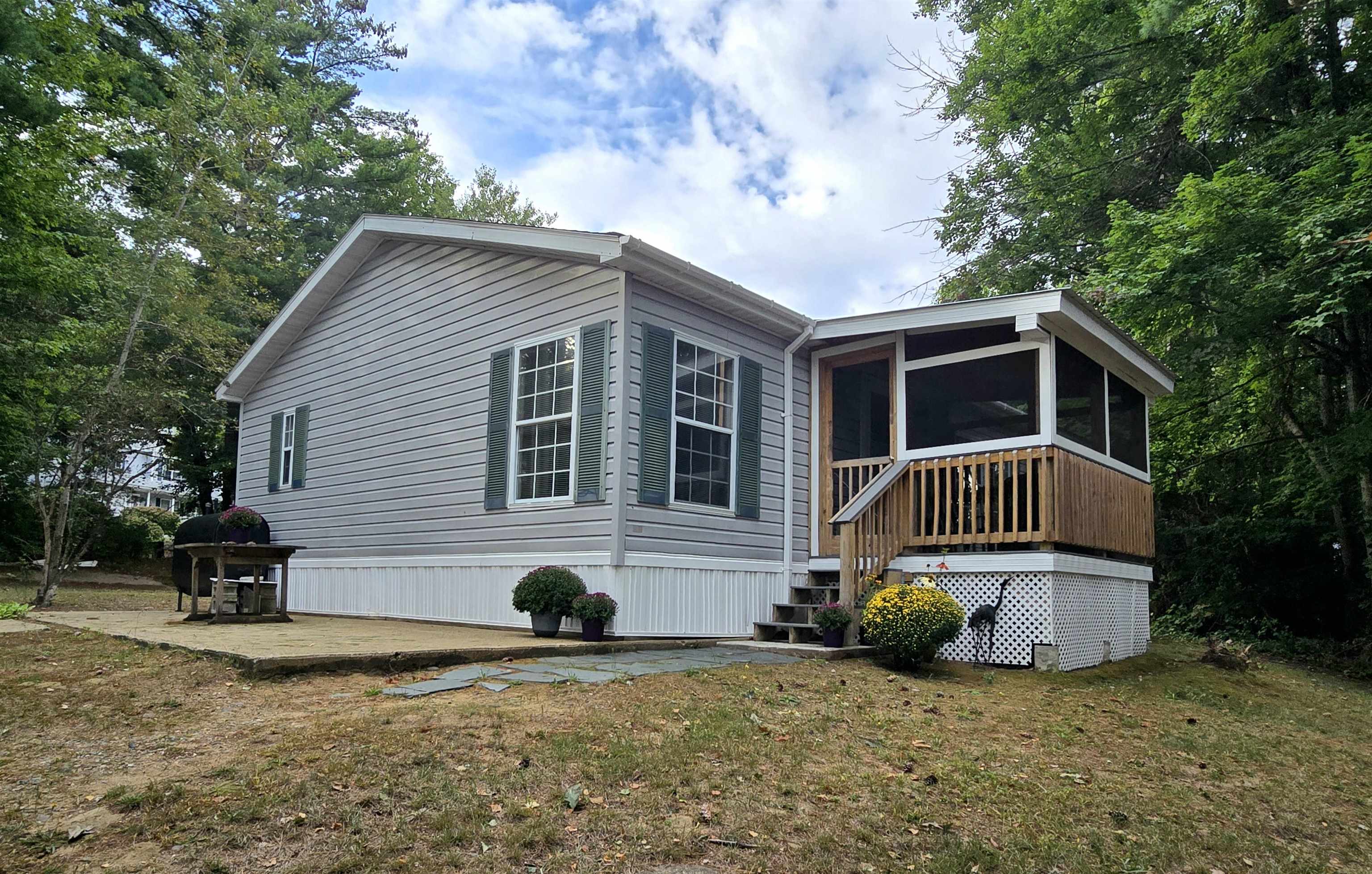 Photo 2 of Single family home for sale at 59 Annis Dr, Gilford, NH 03249 | MLS# 5107110 | Listing updated on 2026-09-17