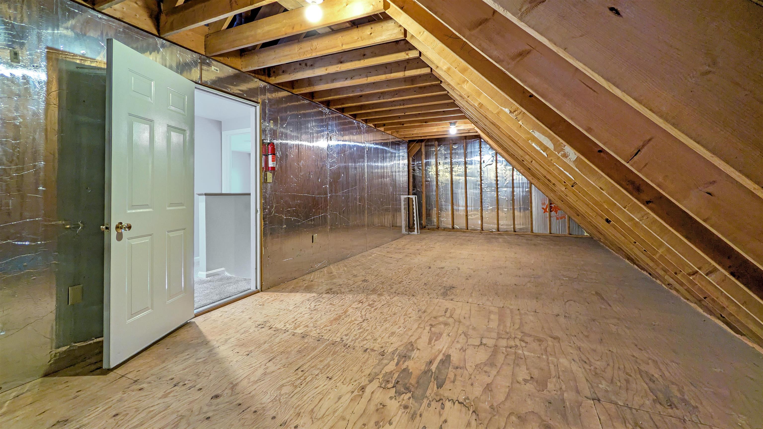Upstairs Bonus Space - Finish for more living space!