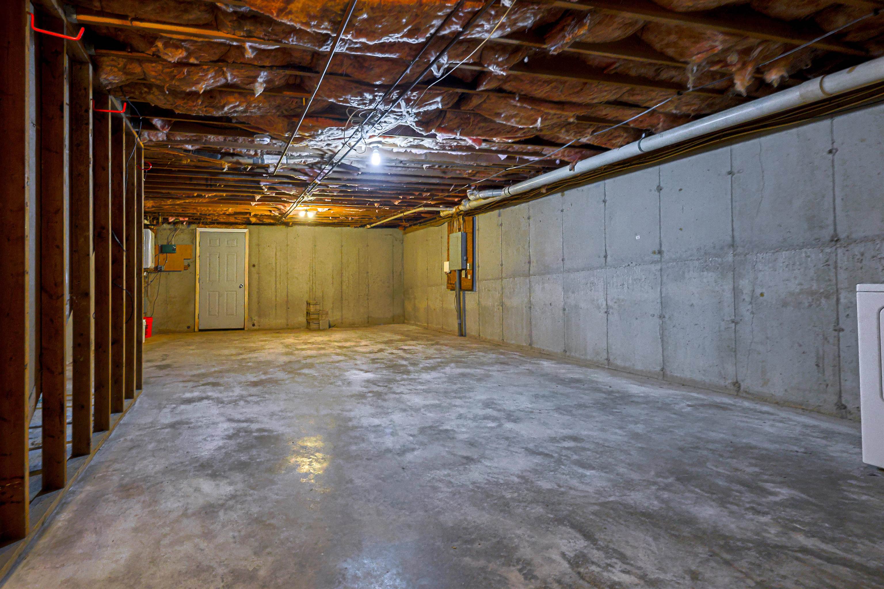 Lower level for storage or future expansion