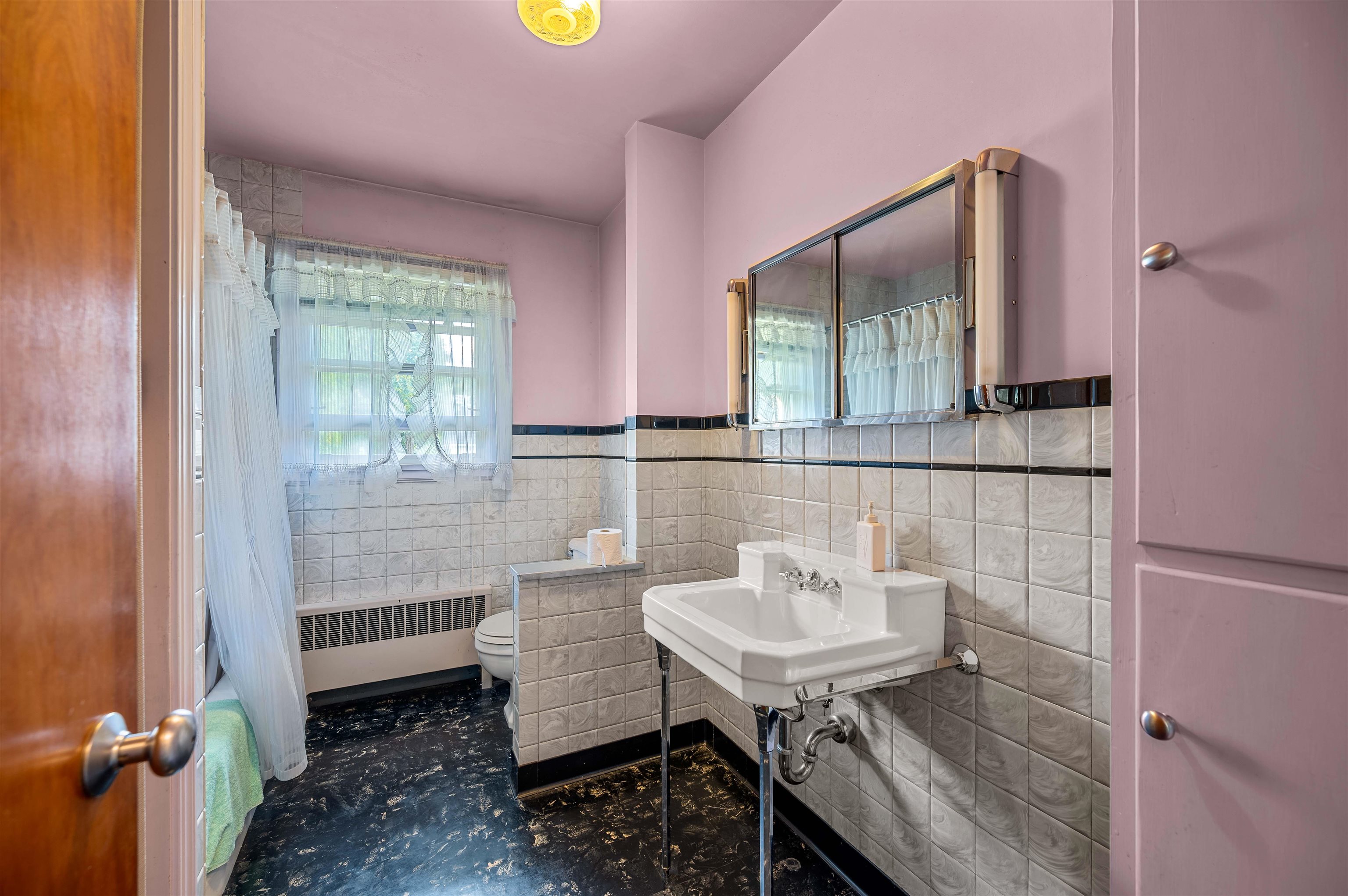 Upstairs bathroom