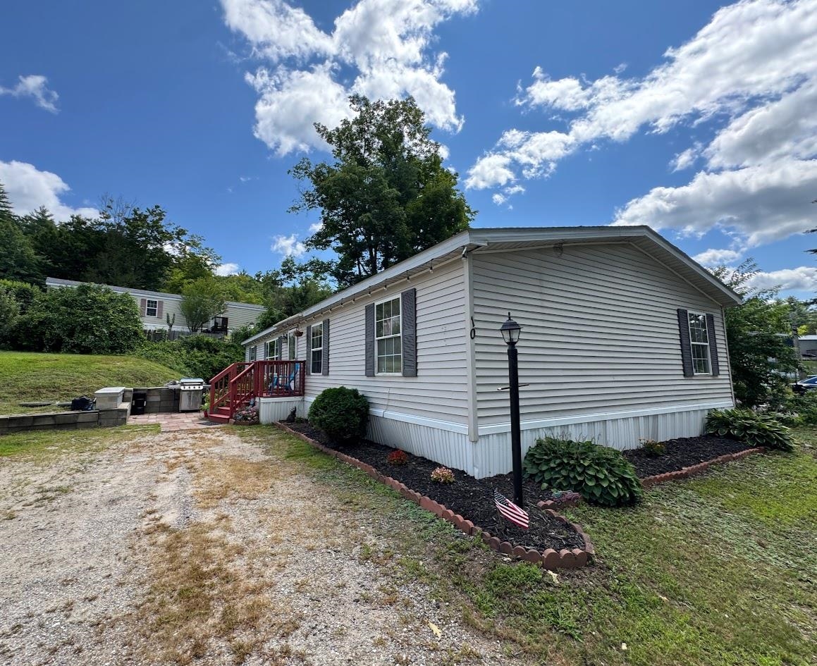 86 Sargent Station Road, Weare, NH photo 2