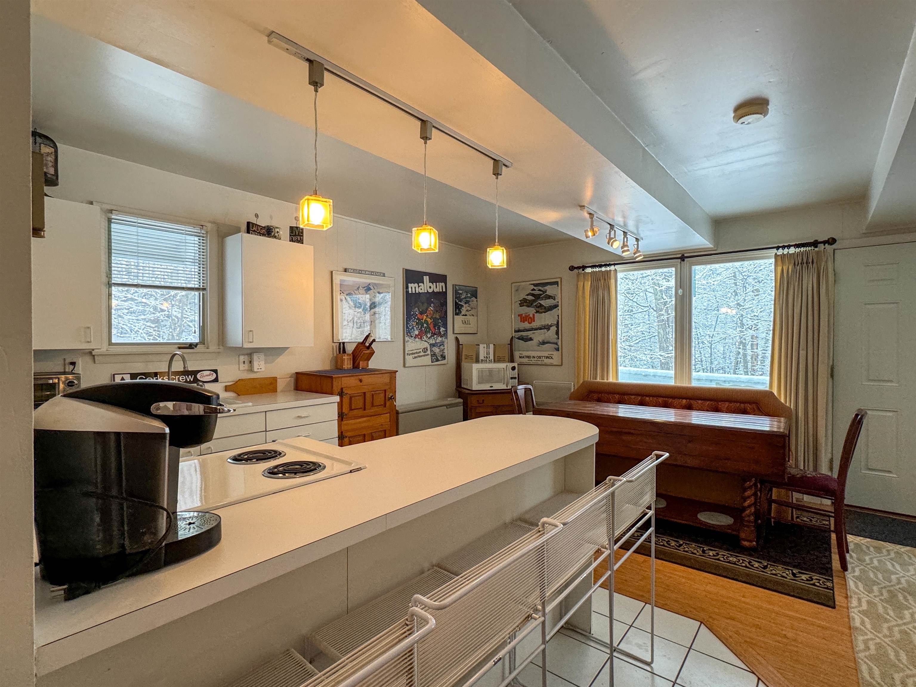 Breakfast Bar