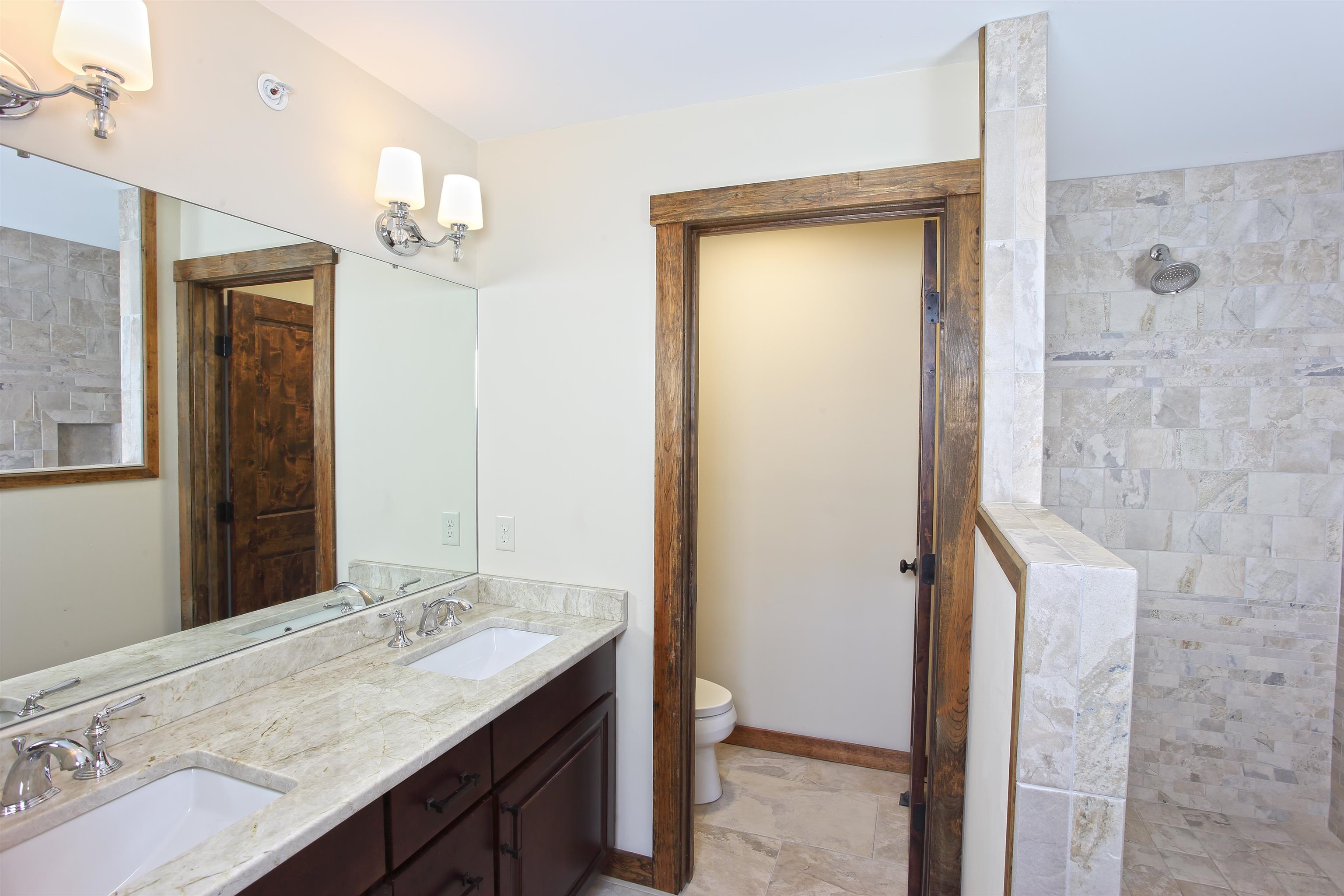 Ensuite bathroom