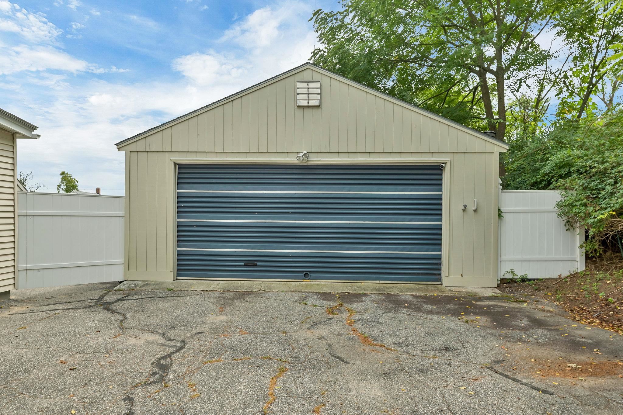 Oversized, HEATED 2 Car Garage