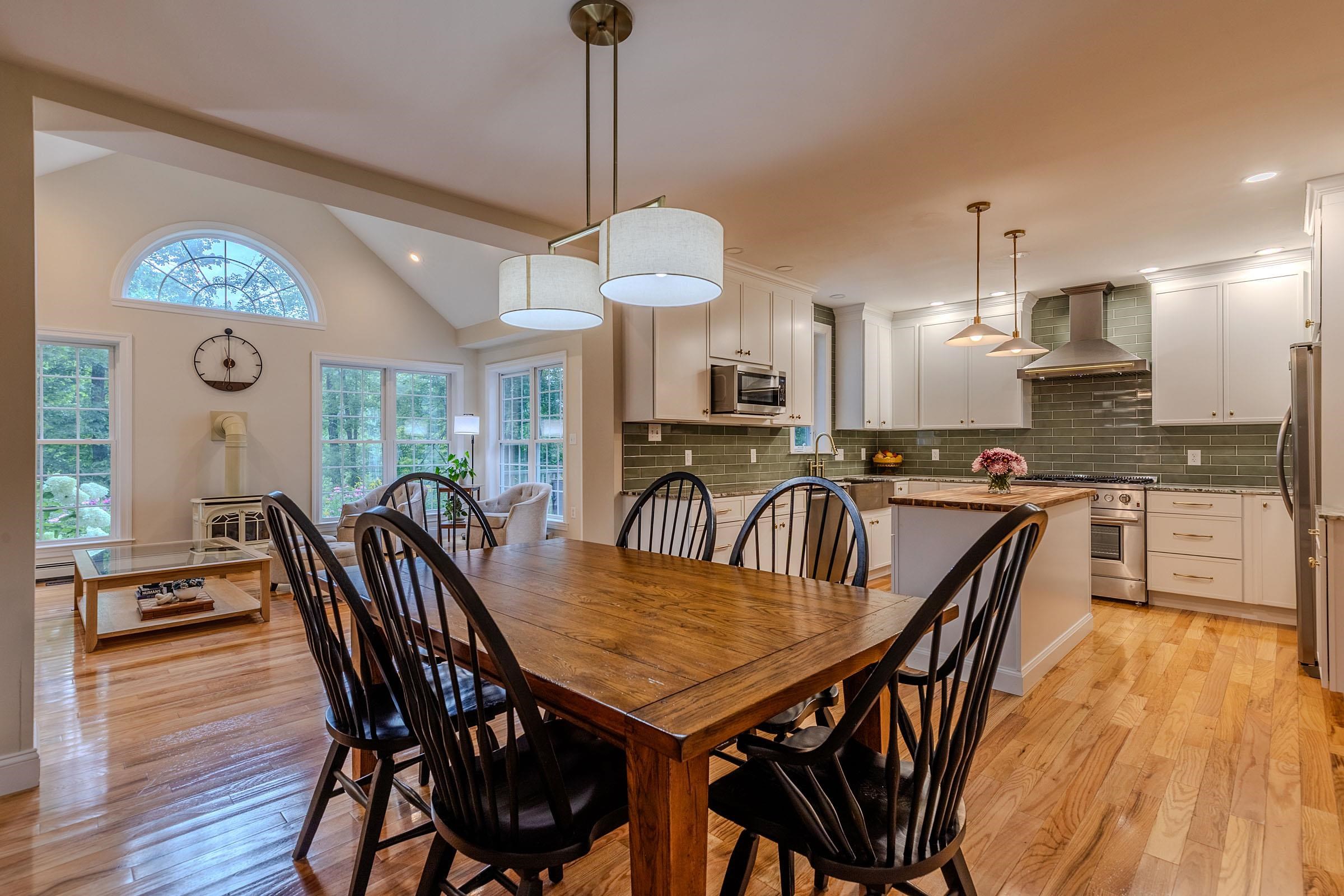 Photo 3 of Single family home for sale at 145 White Farm Ln, Shaftsbury, VT 05262 | MLS# 5107304 | Listing updated on 2026-09-18