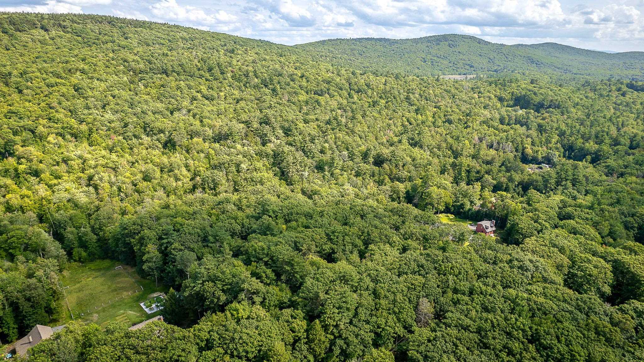 Great pic of the house on each side of the land