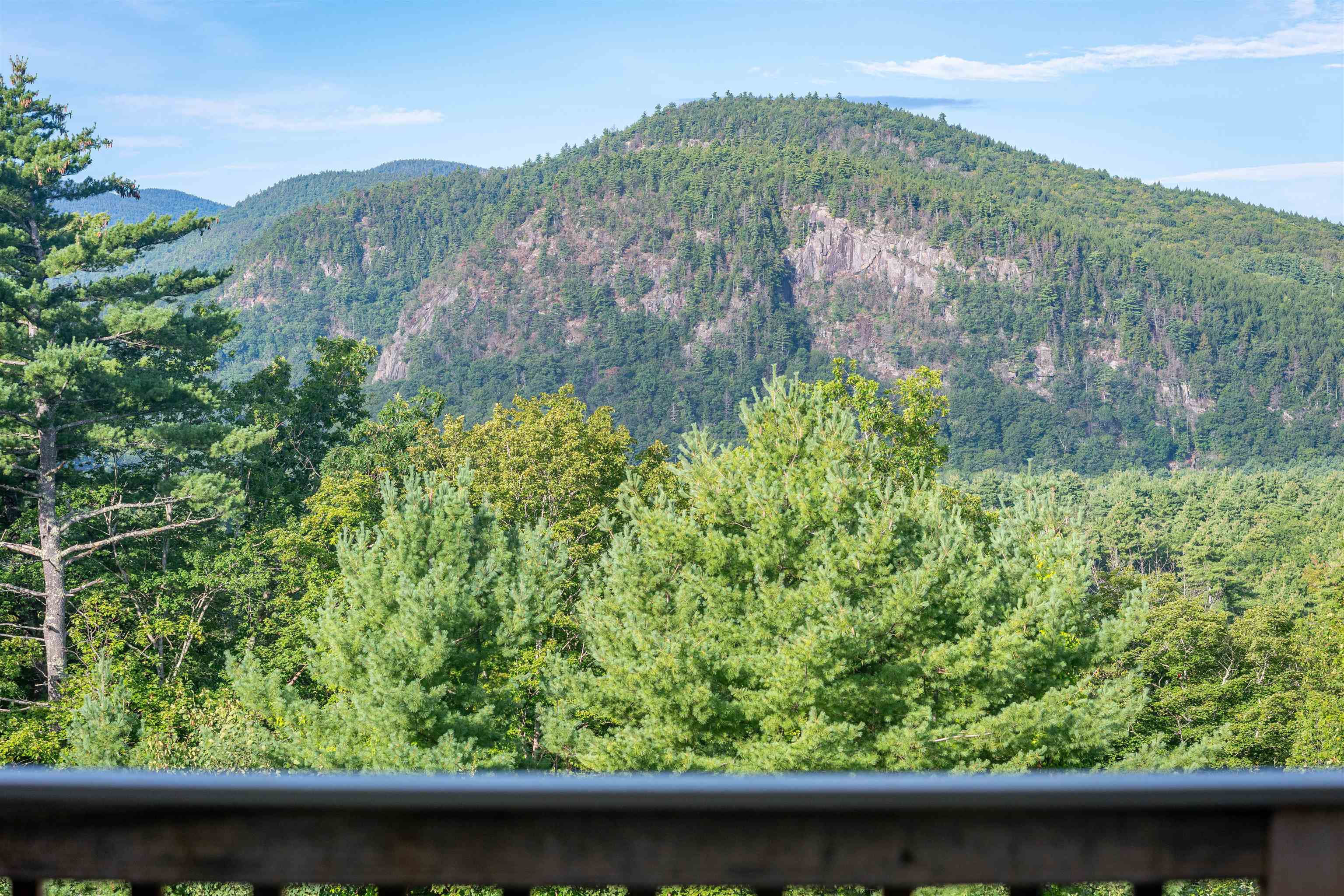 Closeup of White Horse Ledge