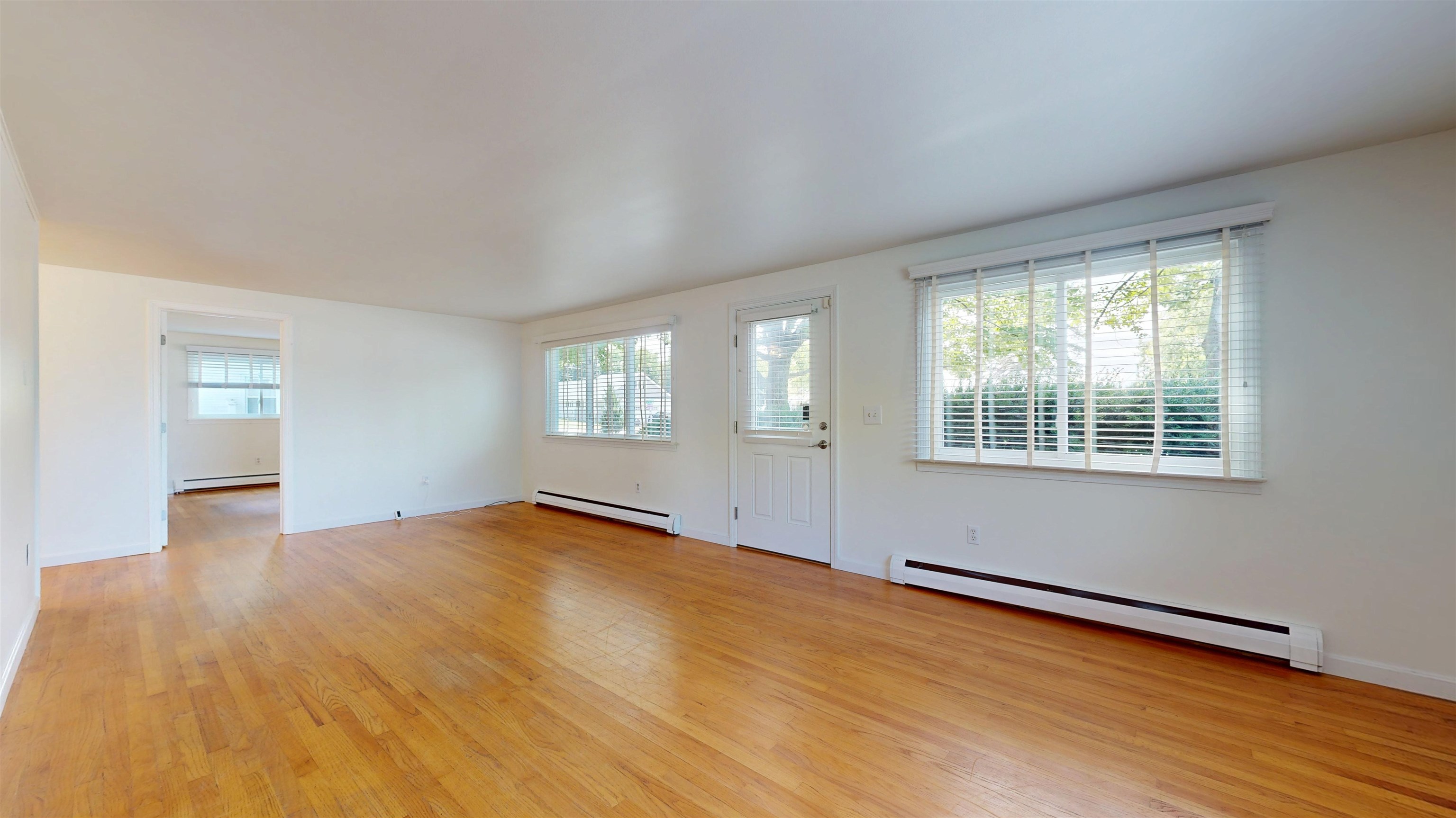 Photo 3 of Single family home for sale at 976 North Ave, Burlington, VT 05408 | MLS# 5107517 | Listing updated on 2026-09-16