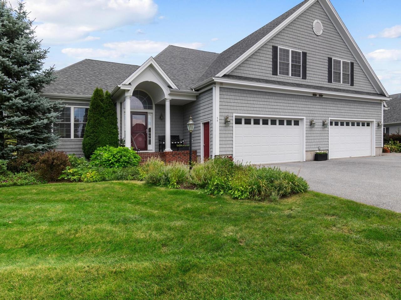 Photo 2 of Townhouse for sale at 54 Old Schoolhouse Rd, South Burlington, VT 05403 | MLS# 5107671 | Listing updated on 2026-09-17