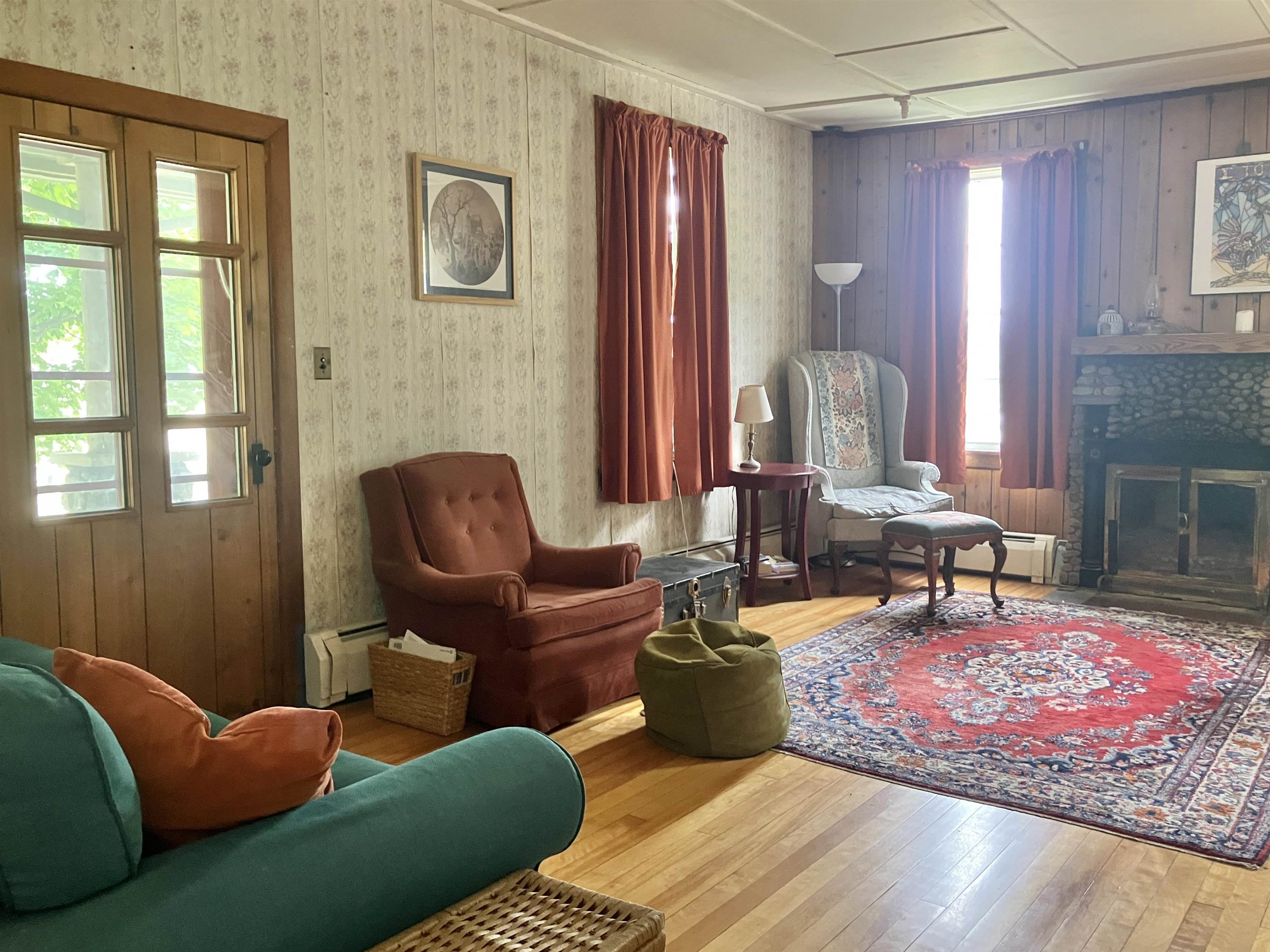 Generous sized living room
