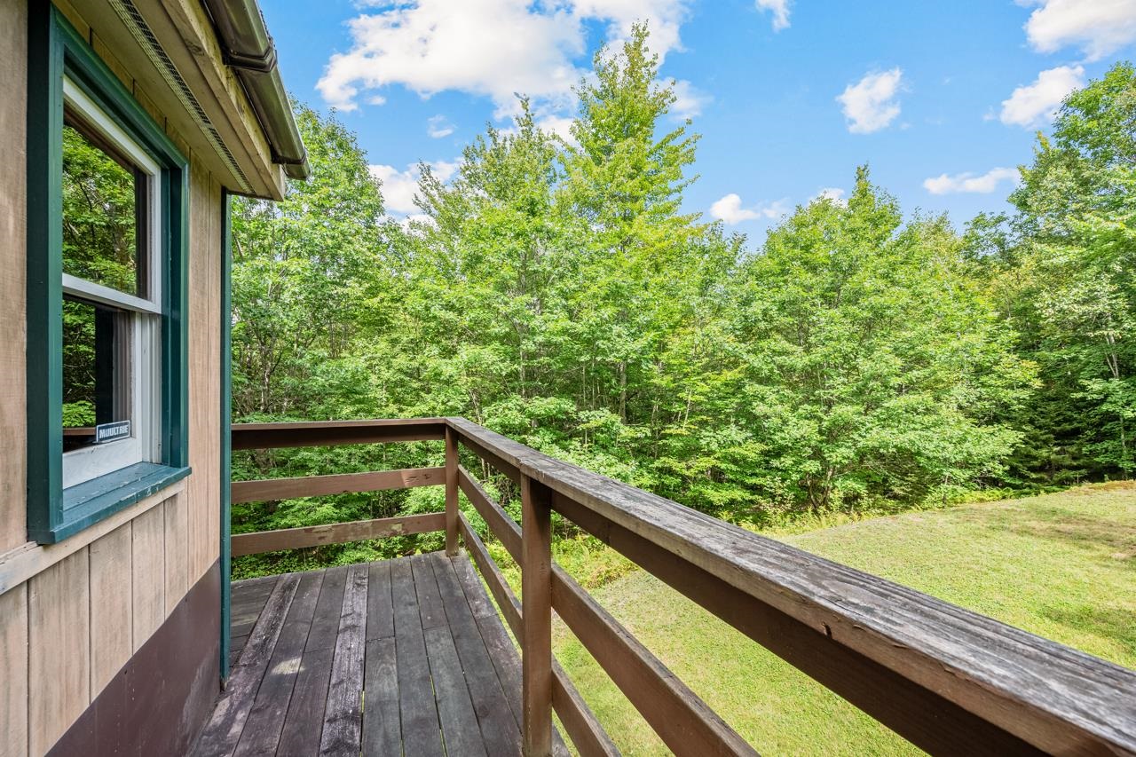 Wrap-Around Deck