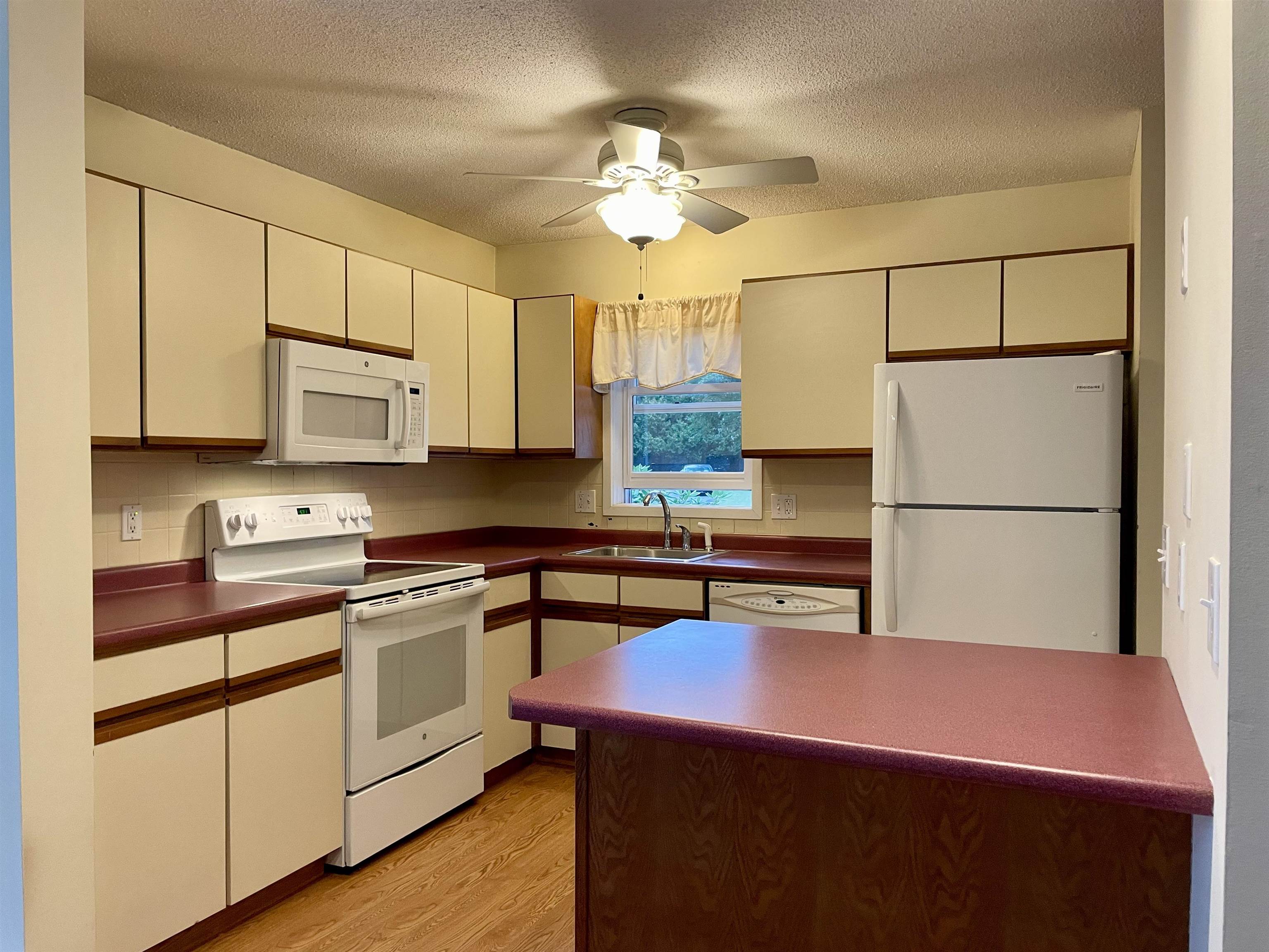 Photo 3 of Townhouse for sale at 74 Wolcott St, Colchester, VT 05446 | MLS# 5108074 | Listing updated on 2026-09-18