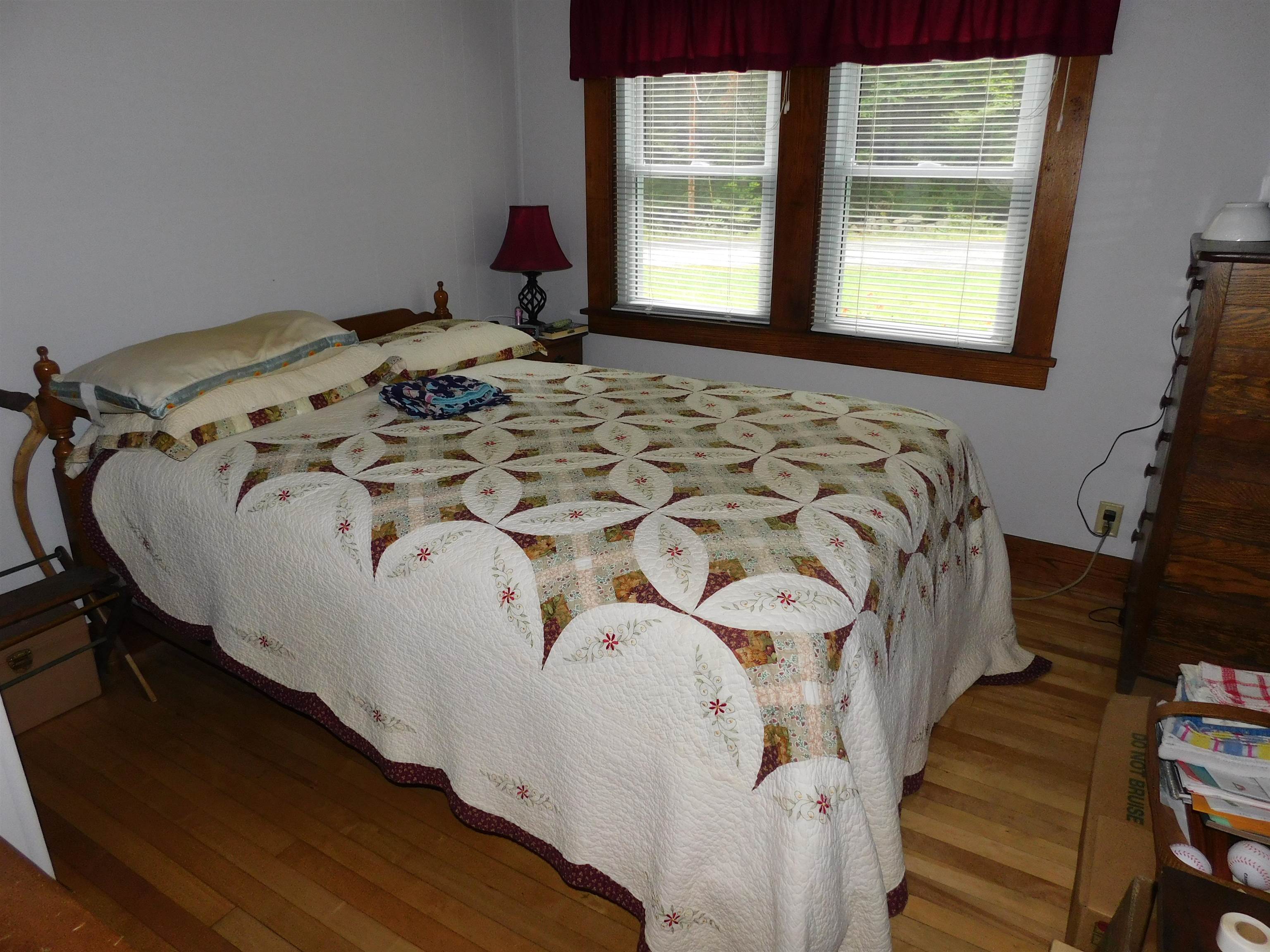 First Floor Bedroom 26139046