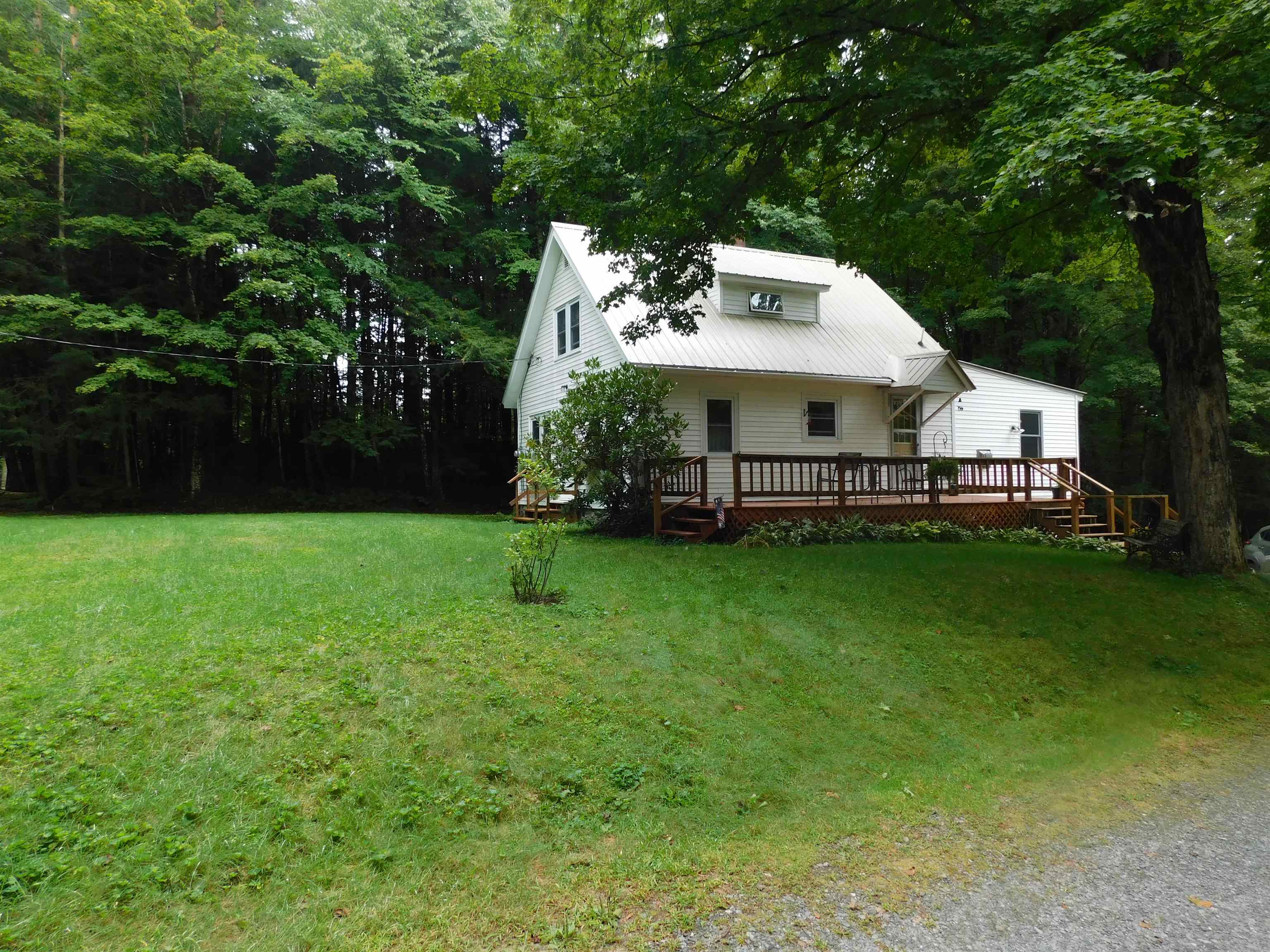 Side of home 26138932