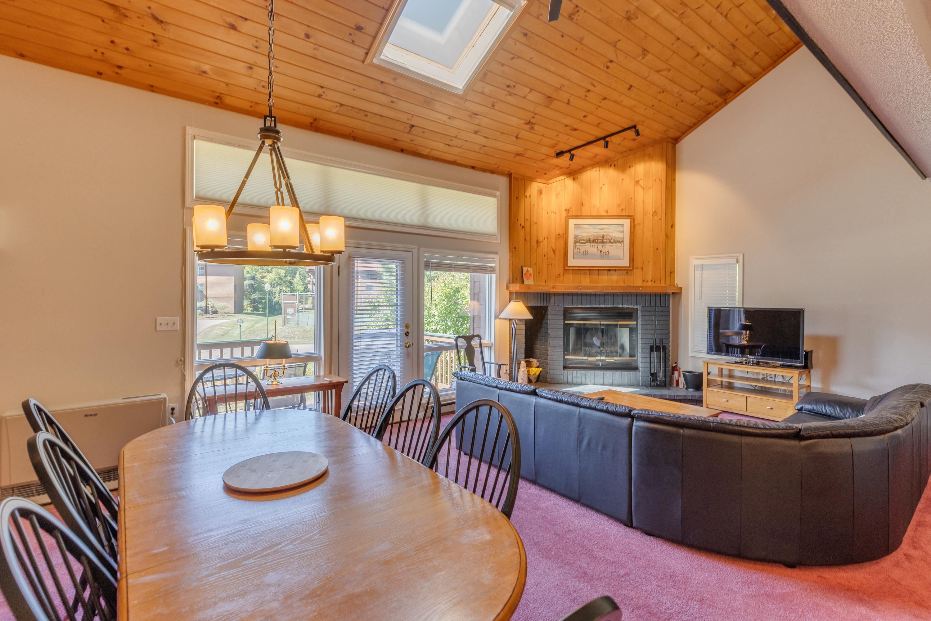 Photo 3 of Sale Pending at 18 Ridge C Dr #Unit 33, North Woodstock, NH 03262 | MLS# 5108231 | Listing updated on 2026-09-19