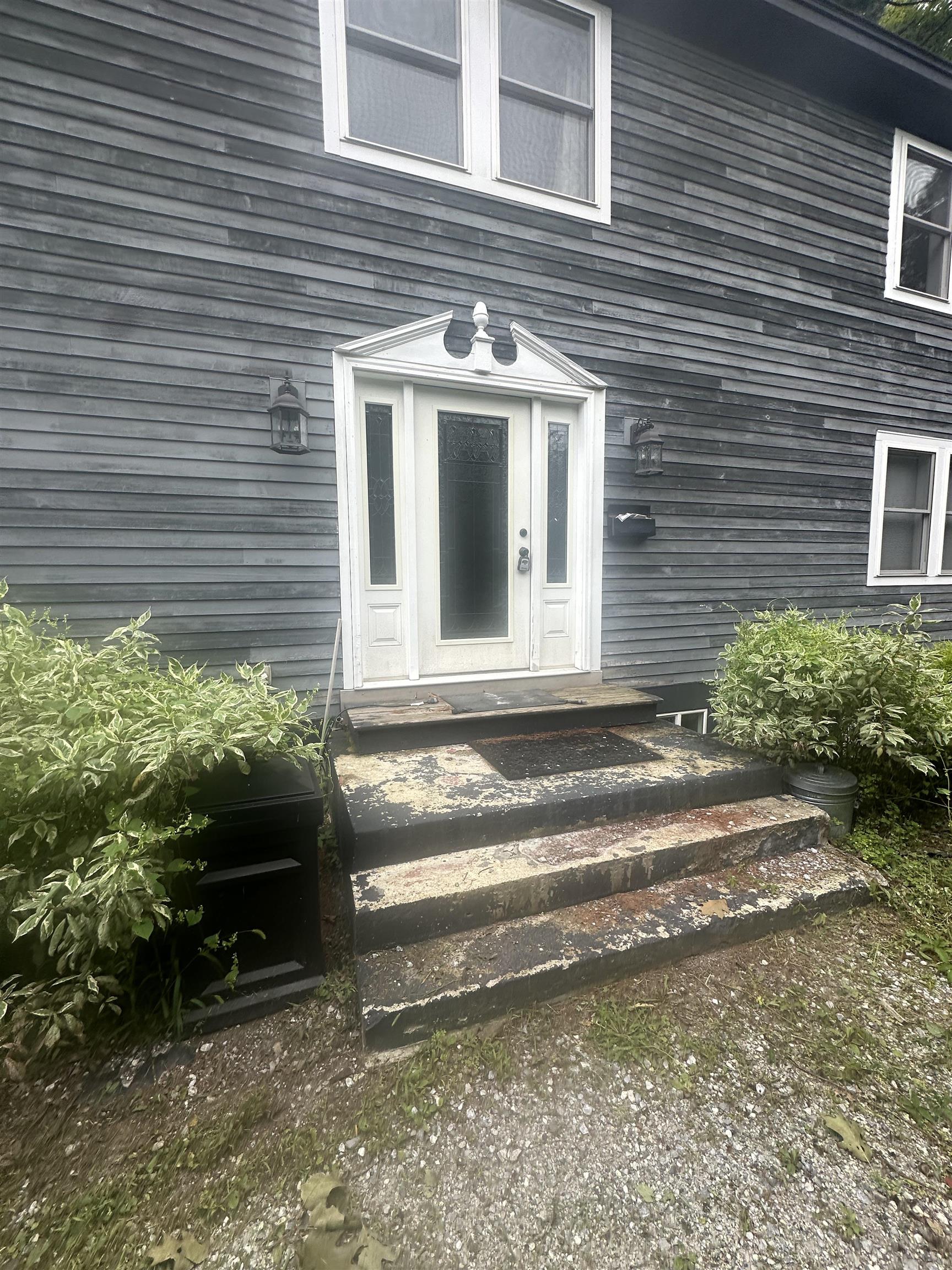 Photo 4 of Single family home for sale at 34 Pleasant St, Proctor, VT 05765 | MLS# 5108257 | Listing updated on 2026-09-14