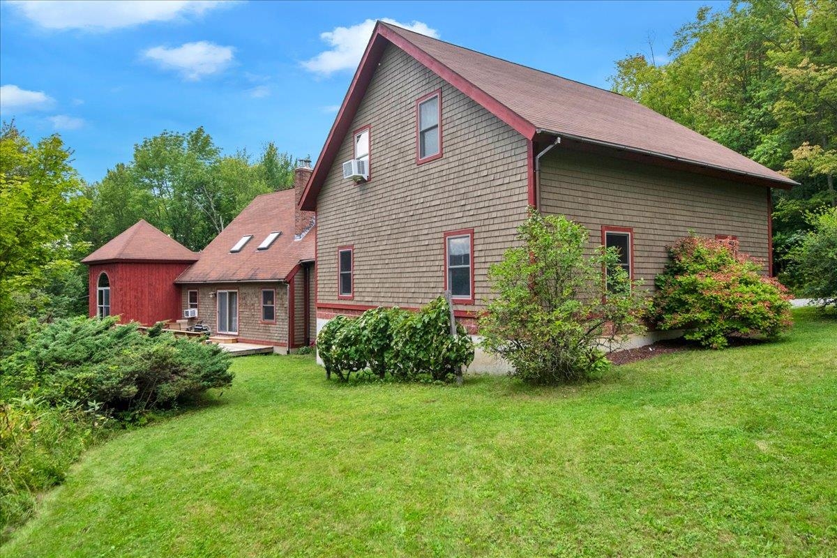 Photo 4 of Single family home for sale at 425 Poker Hl Rd, Underhill, VT 05489 | MLS# 5108385 | Listing updated on 2026-09-24
