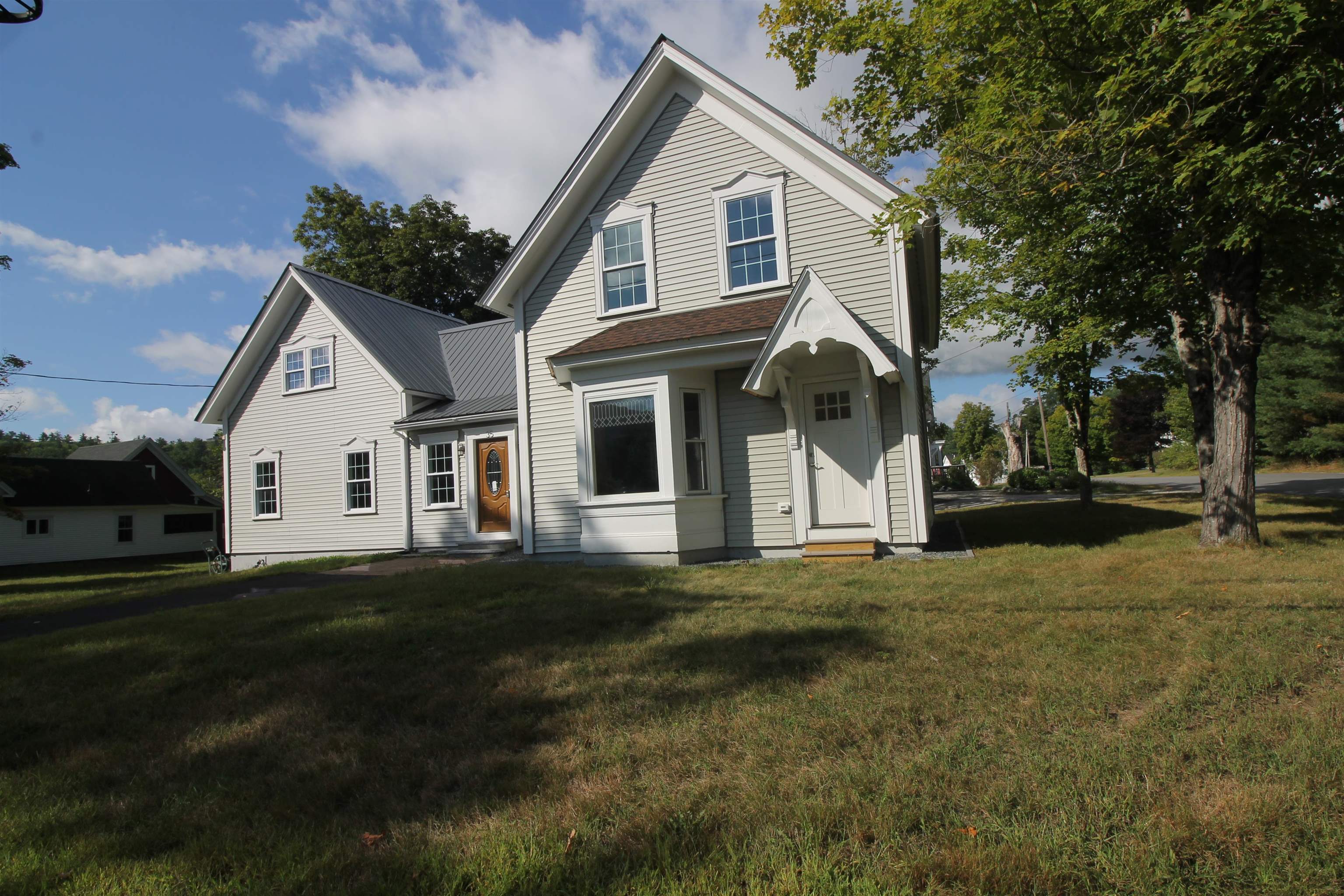 Photo 2 of Single family home for sale at 35 Mad River Rd, Campton, NH 03223 | MLS# 5108465 | Listing updated on 2026-09-18