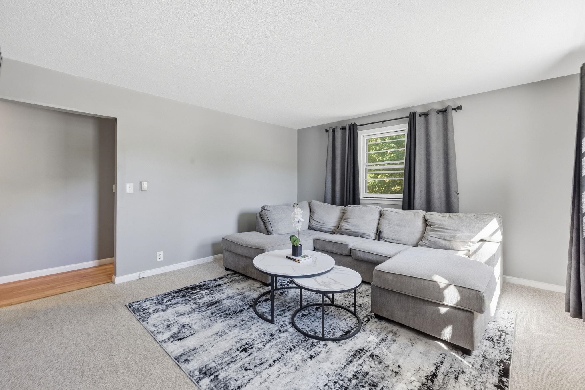 Second Floor Living Room 26217042