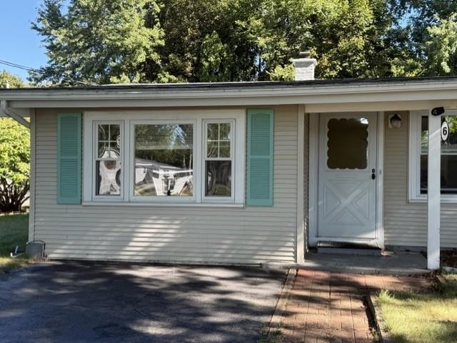 Photo 3 of Single family home for sale at 6 Sanborn Rd, Hampton, NH 03842 | MLS# 5108565 | Listing updated on 2026-09-17